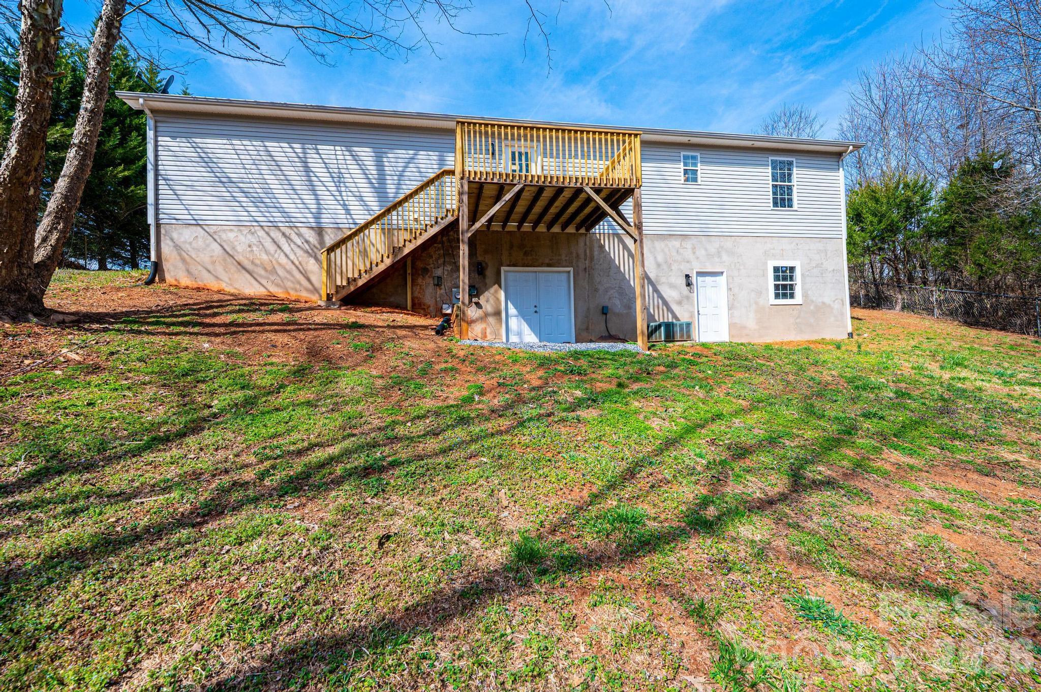 1337 Gallatin Lane — Hudson