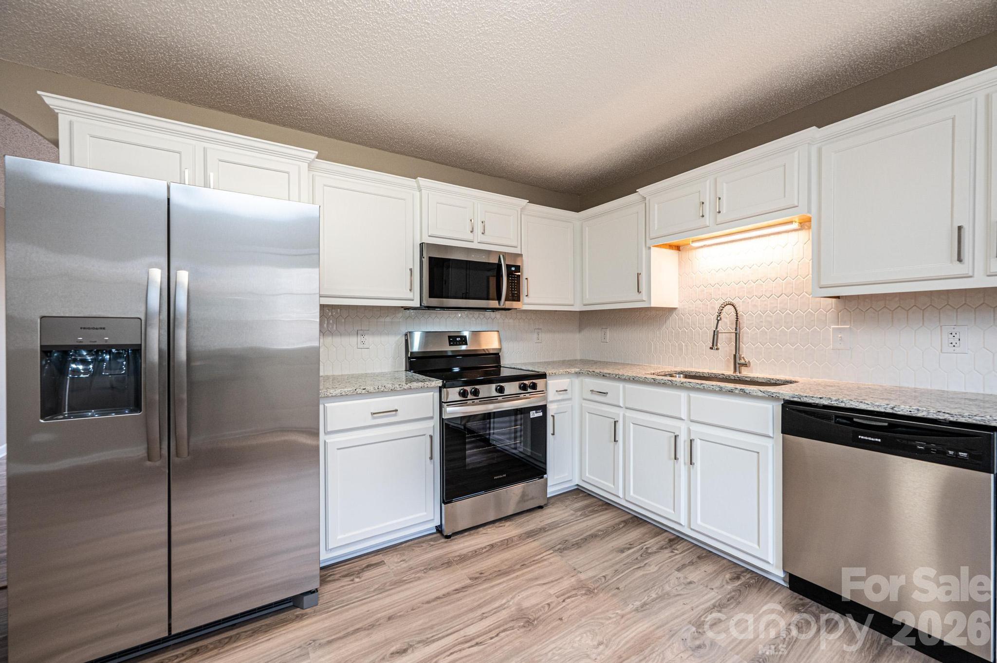 1337 Gallatin Lane — Hudson