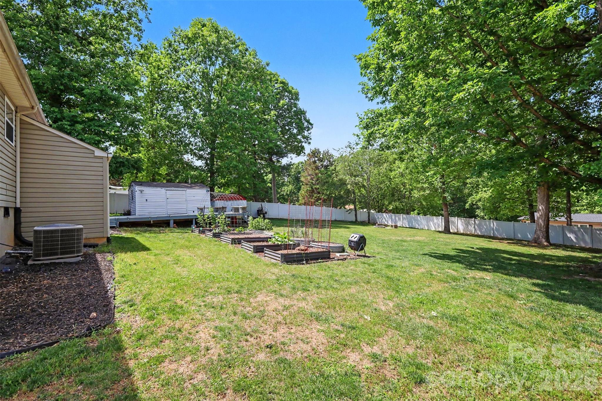 4432 Bennett Road — Morganton
