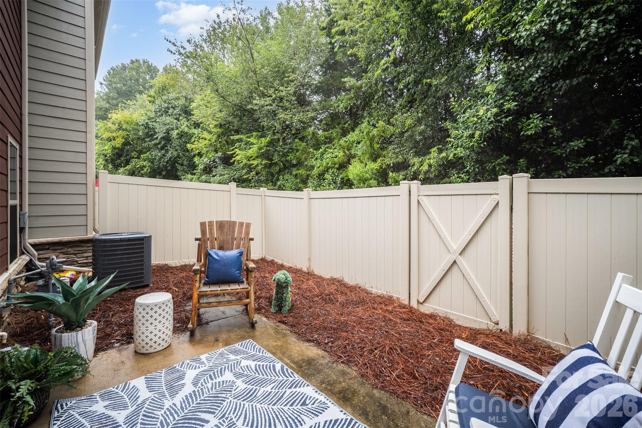 407 Park Meadows Drive — Matthews
