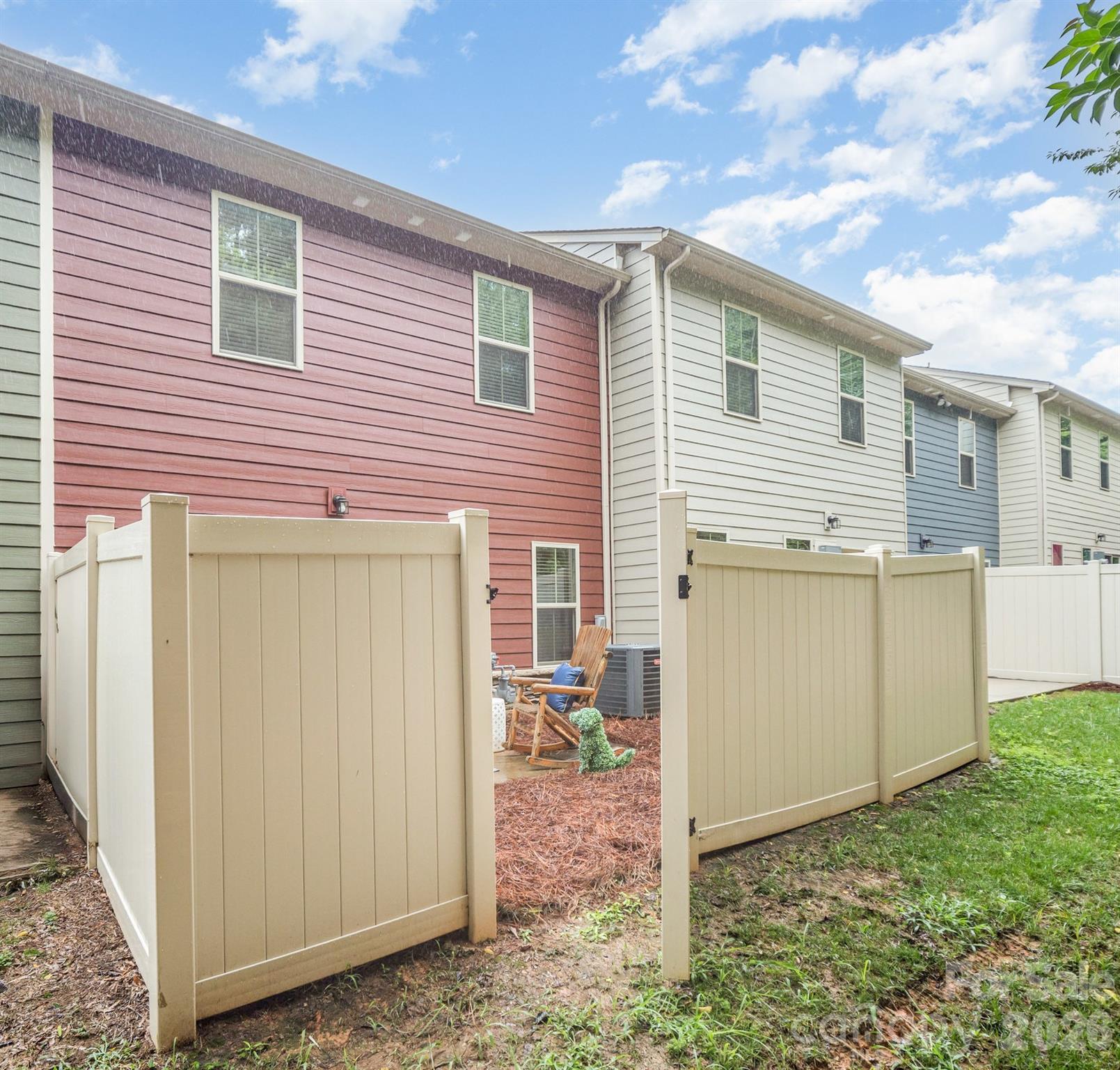 407 Park Meadows Drive — Matthews