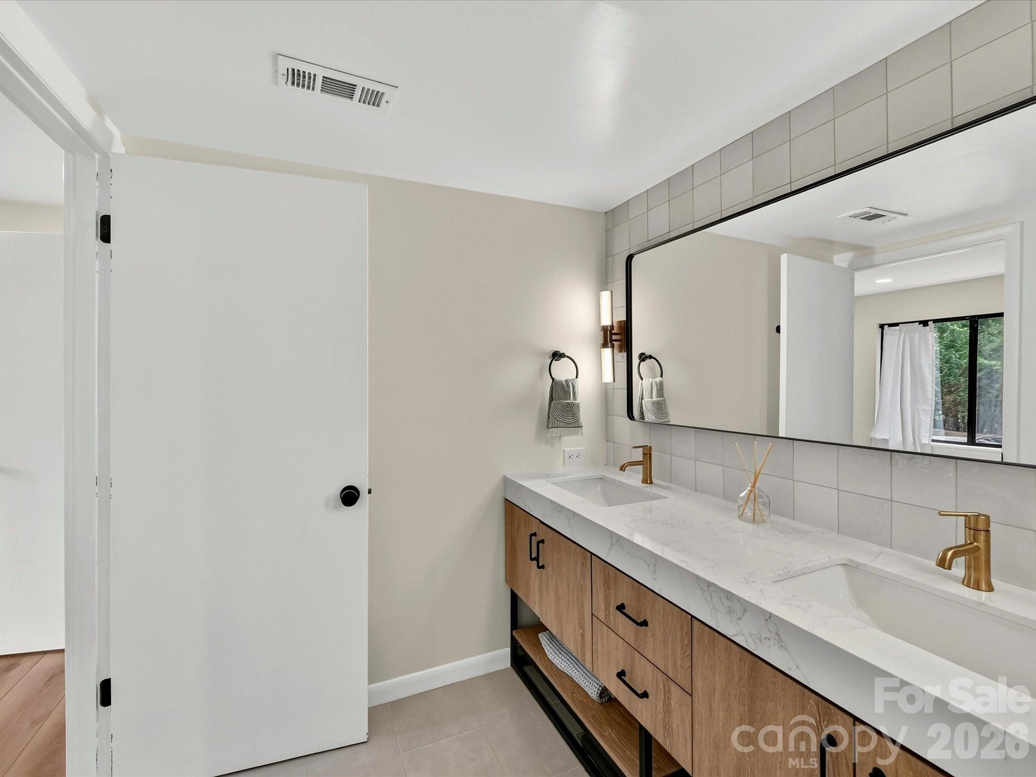 7908 Serendipity Lane — Charlotte