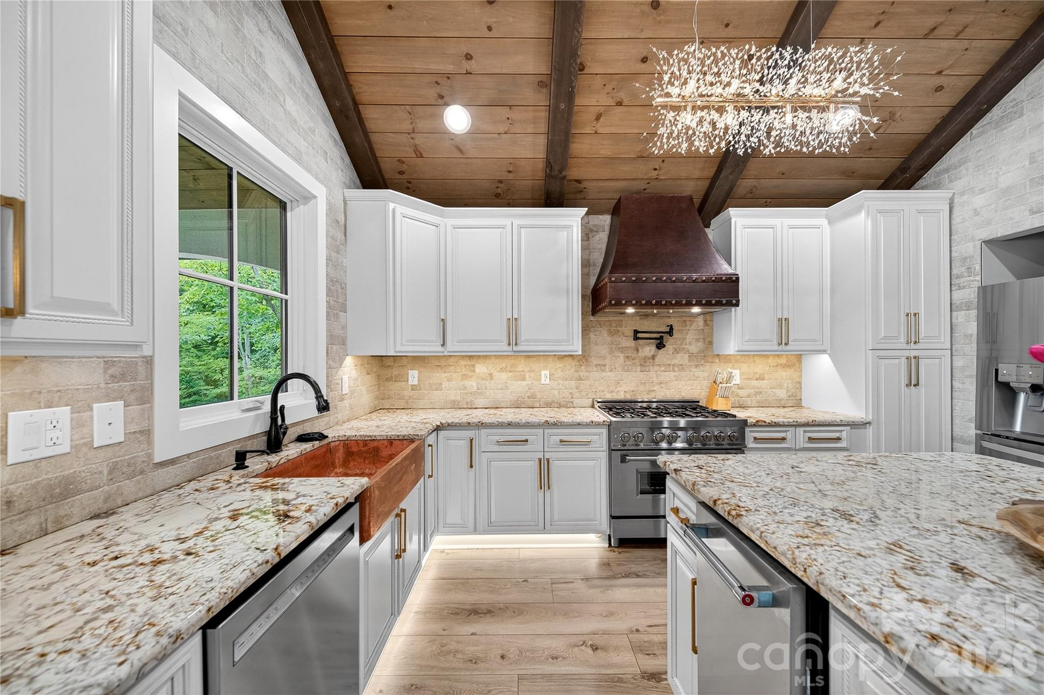 7508 Bankhead Road — Denver