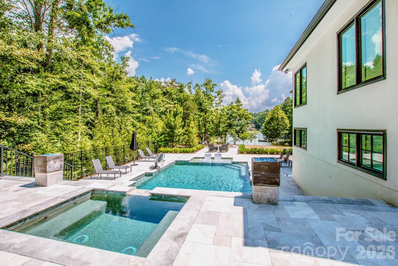 7508 Bankhead Road — Denver