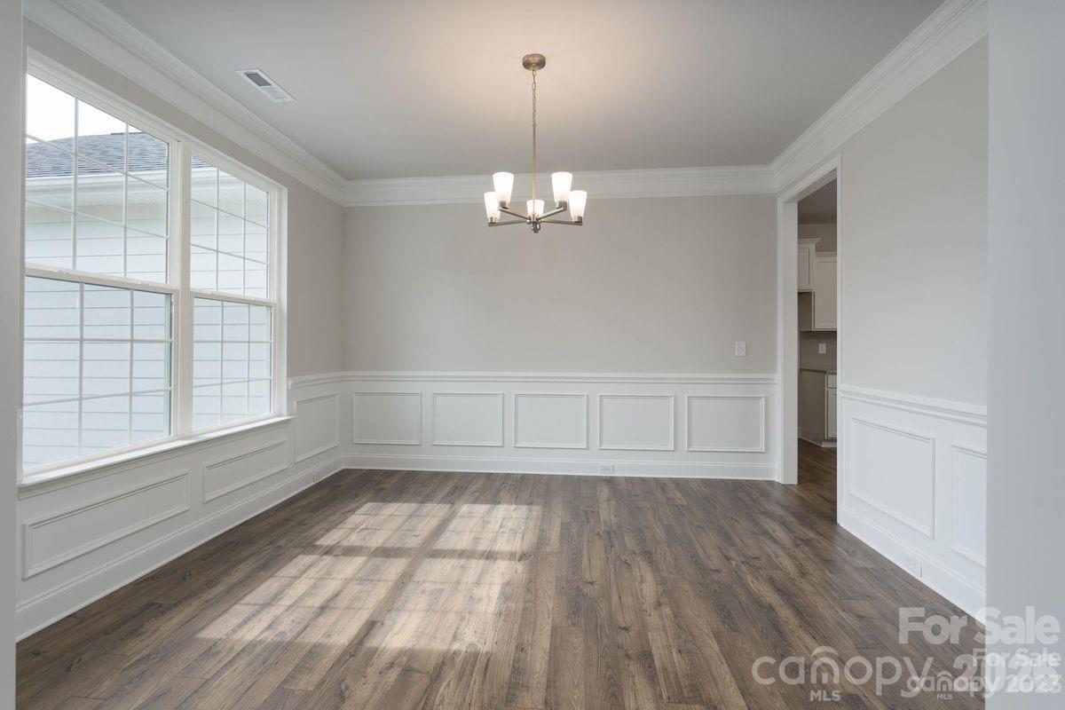5143 Colchester Court #72 — Catawba