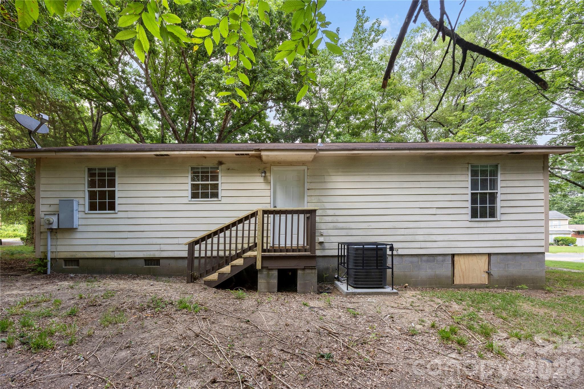 4525 Rolling Hill Drive — Charlotte
