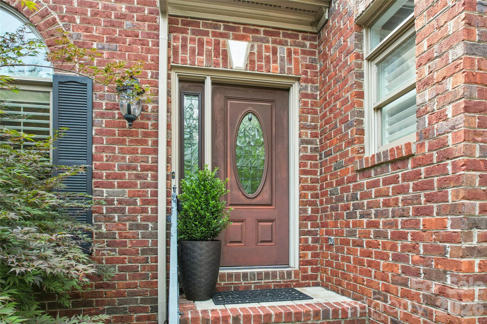 6784 Lynrose Court — Charlotte