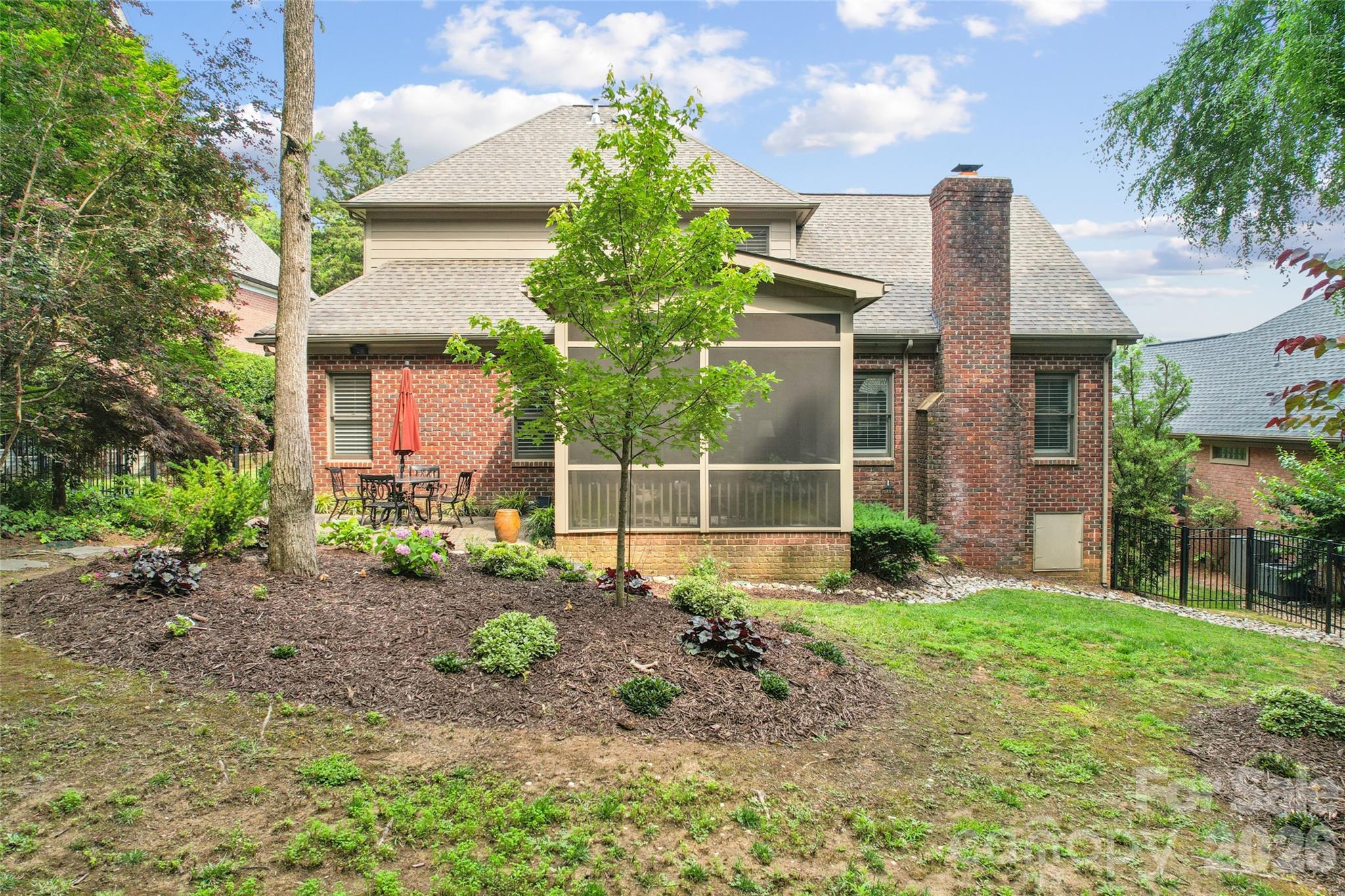 6784 Lynrose Court — Charlotte
