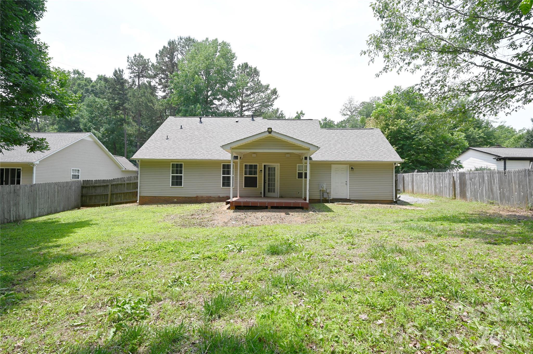 13415 Phillips Road — Matthews
