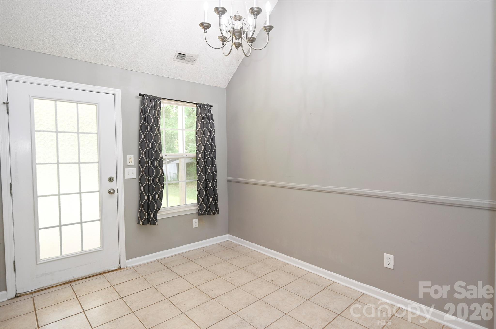 13415 Phillips Road — Matthews