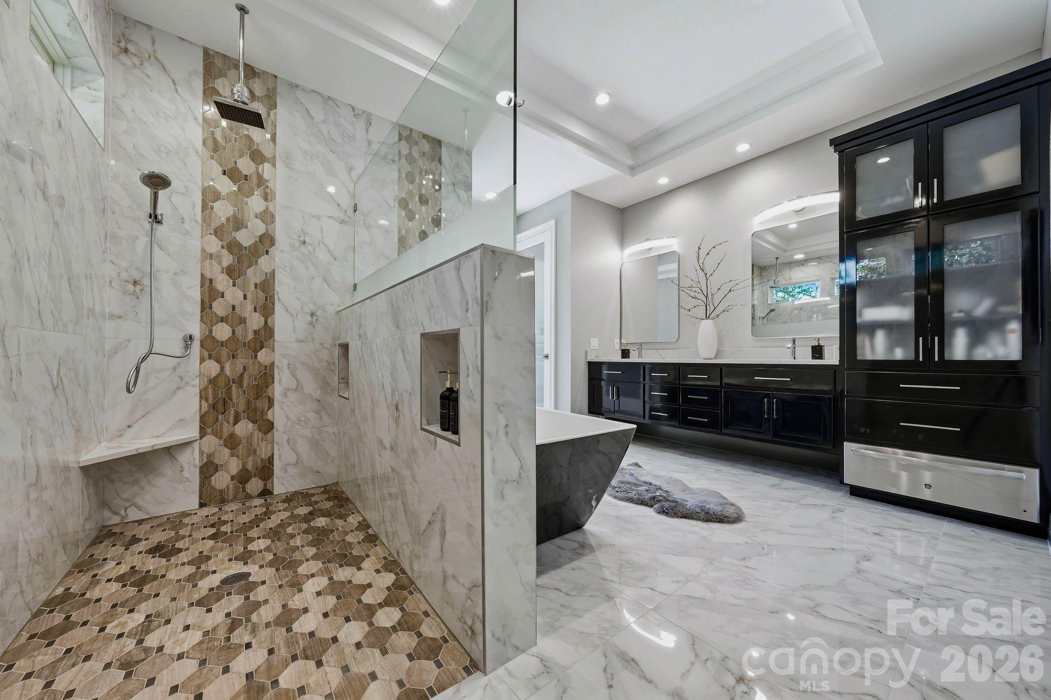 106 Norcross Lane — Mooresville