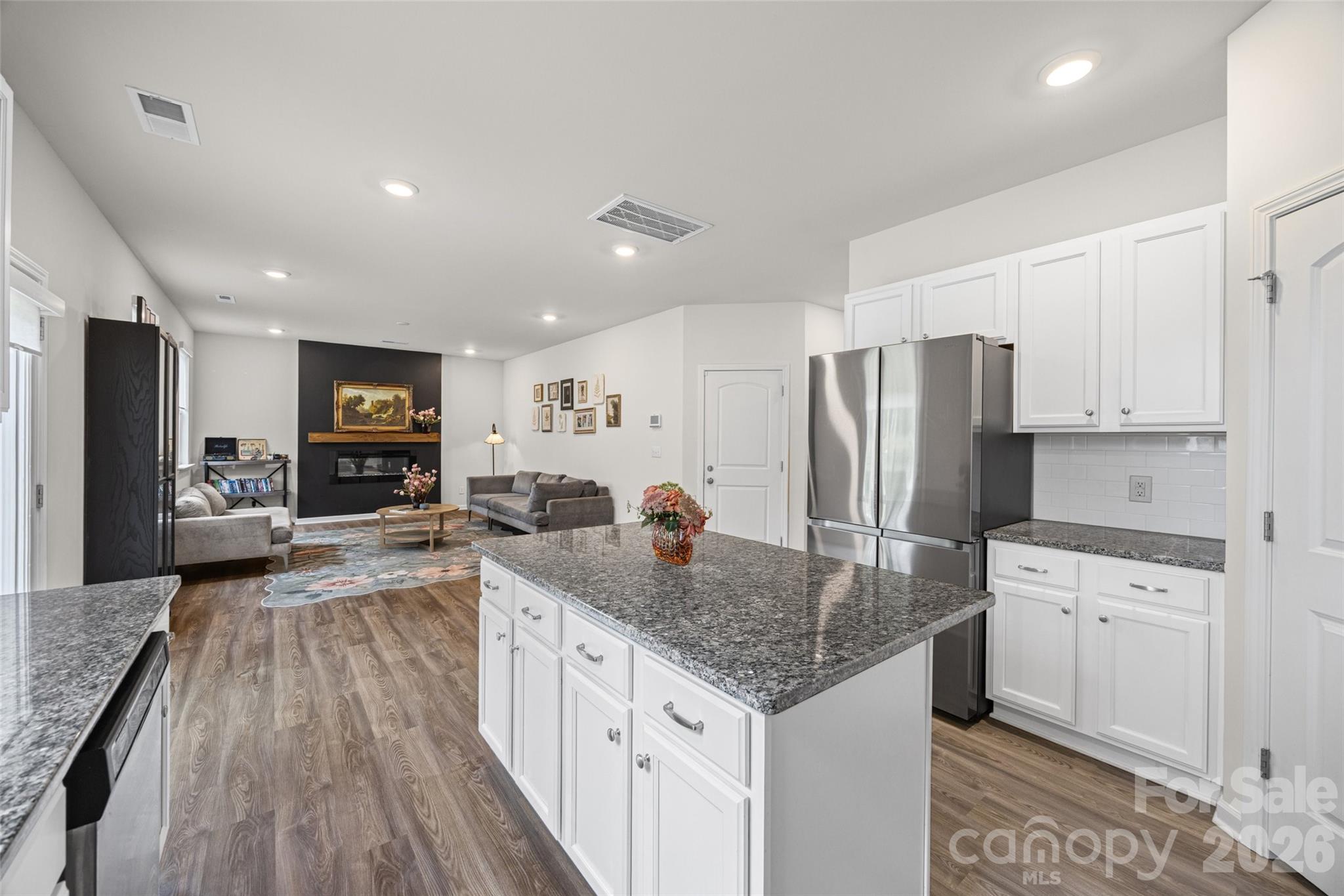 2225 Sussex Road — York