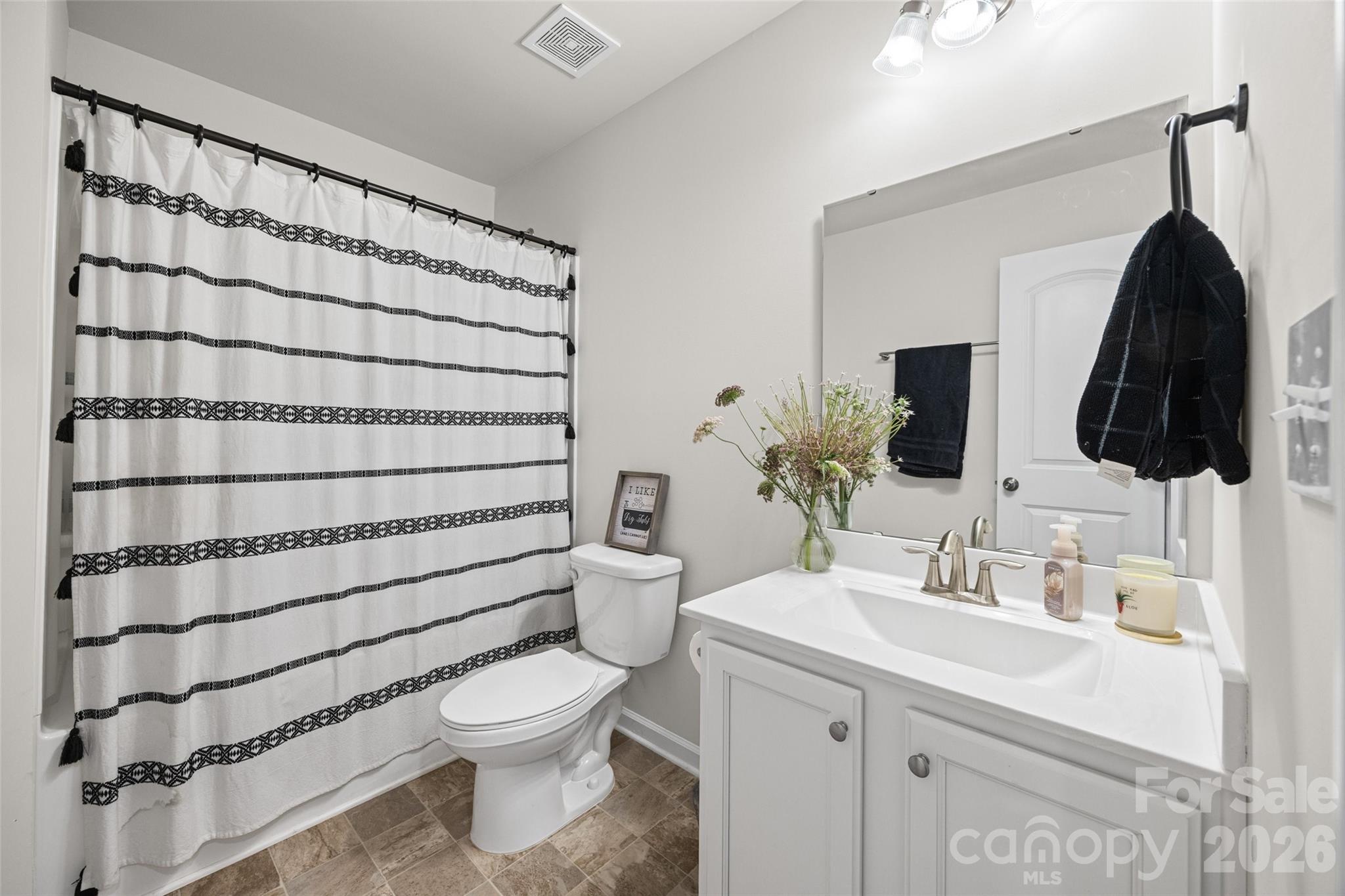 2225 Sussex Road — York