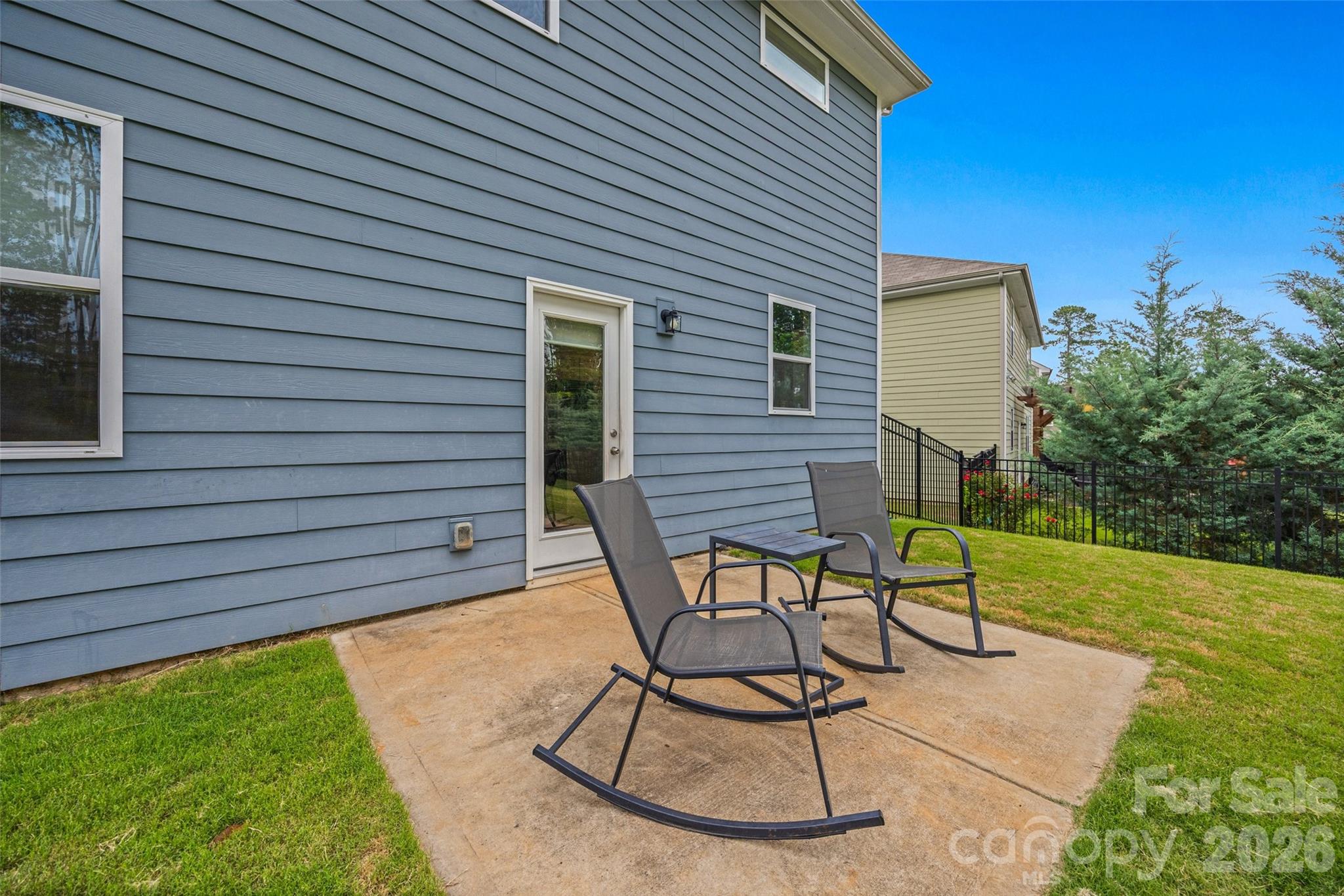2225 Sussex Road — York