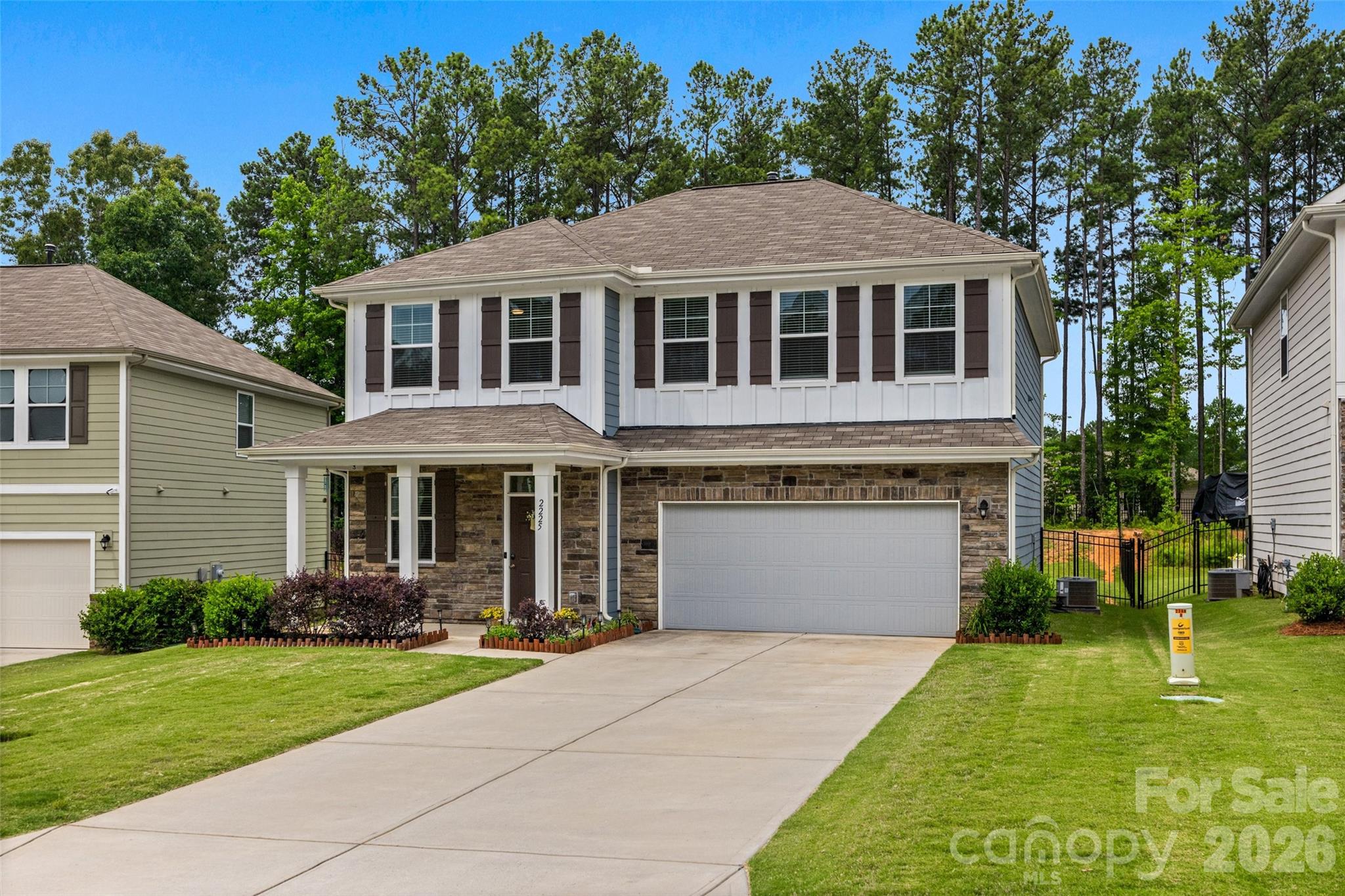 2225 Sussex Road — York