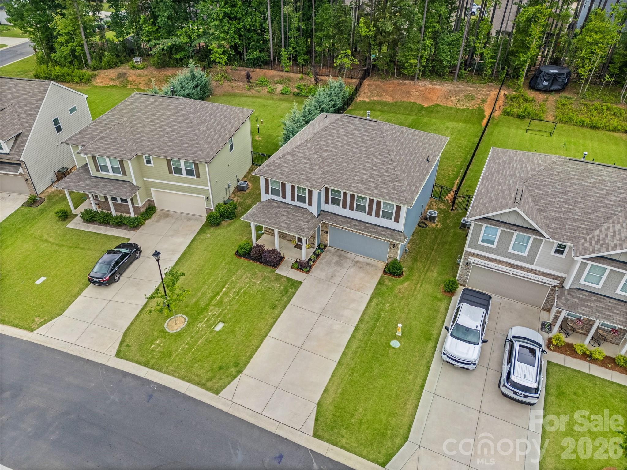 2225 Sussex Road — York