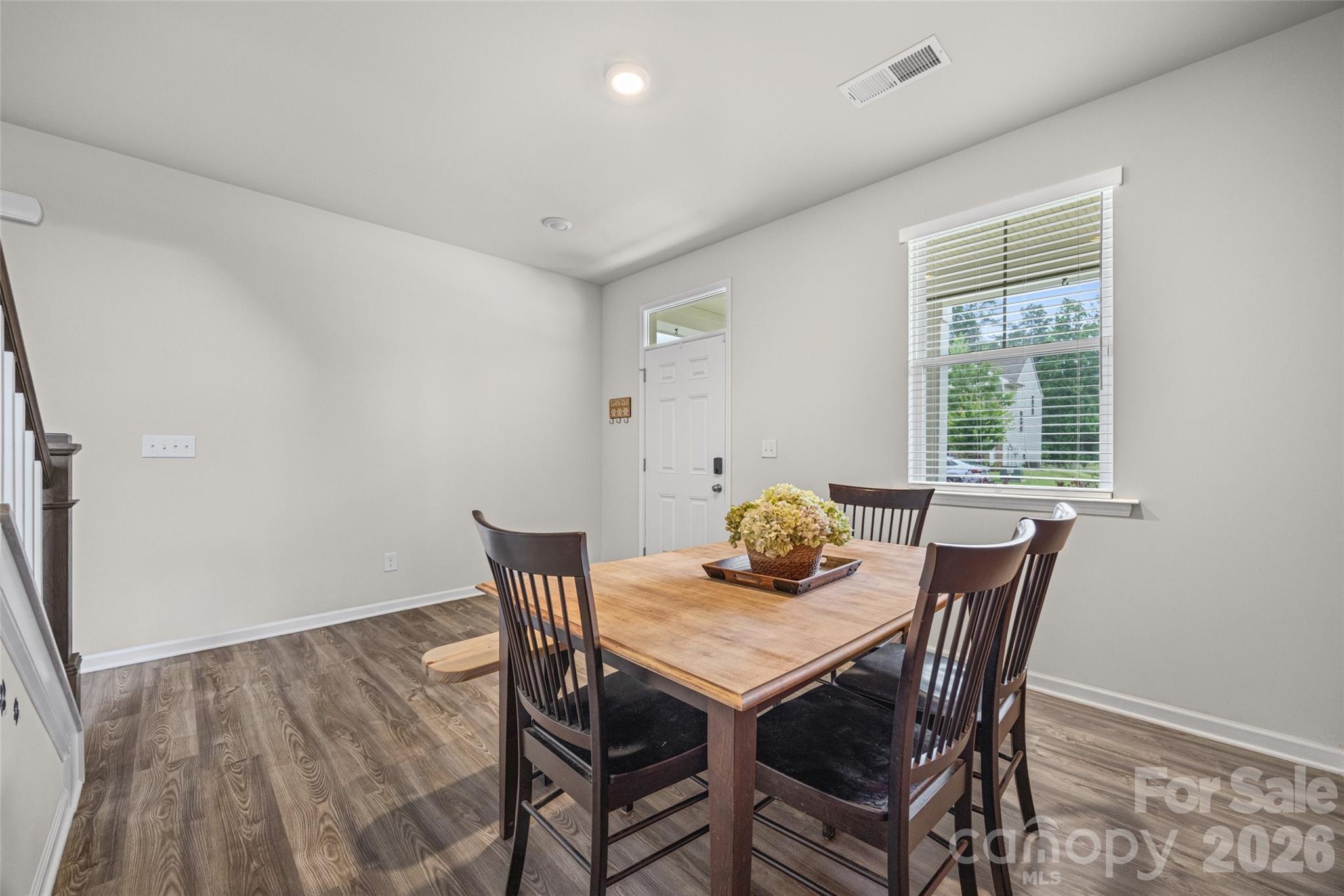 2225 Sussex Road — York