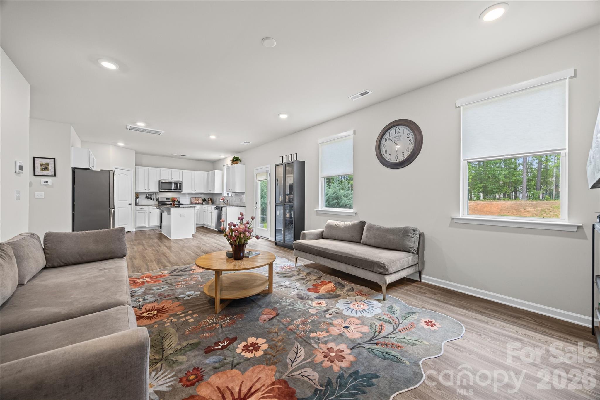 2225 Sussex Road — York
