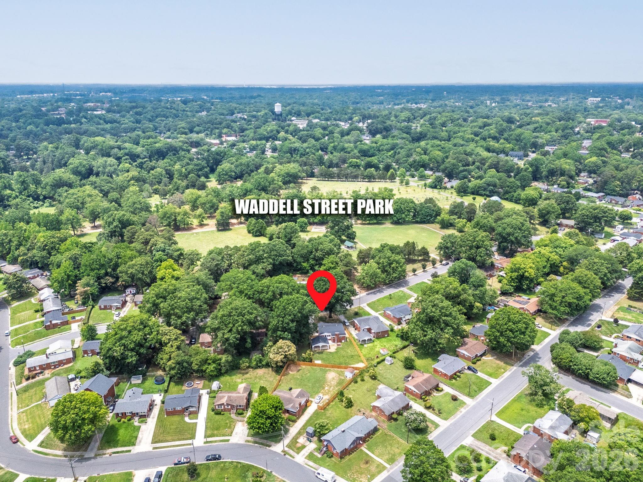 1434 Waddell Street — Charlotte