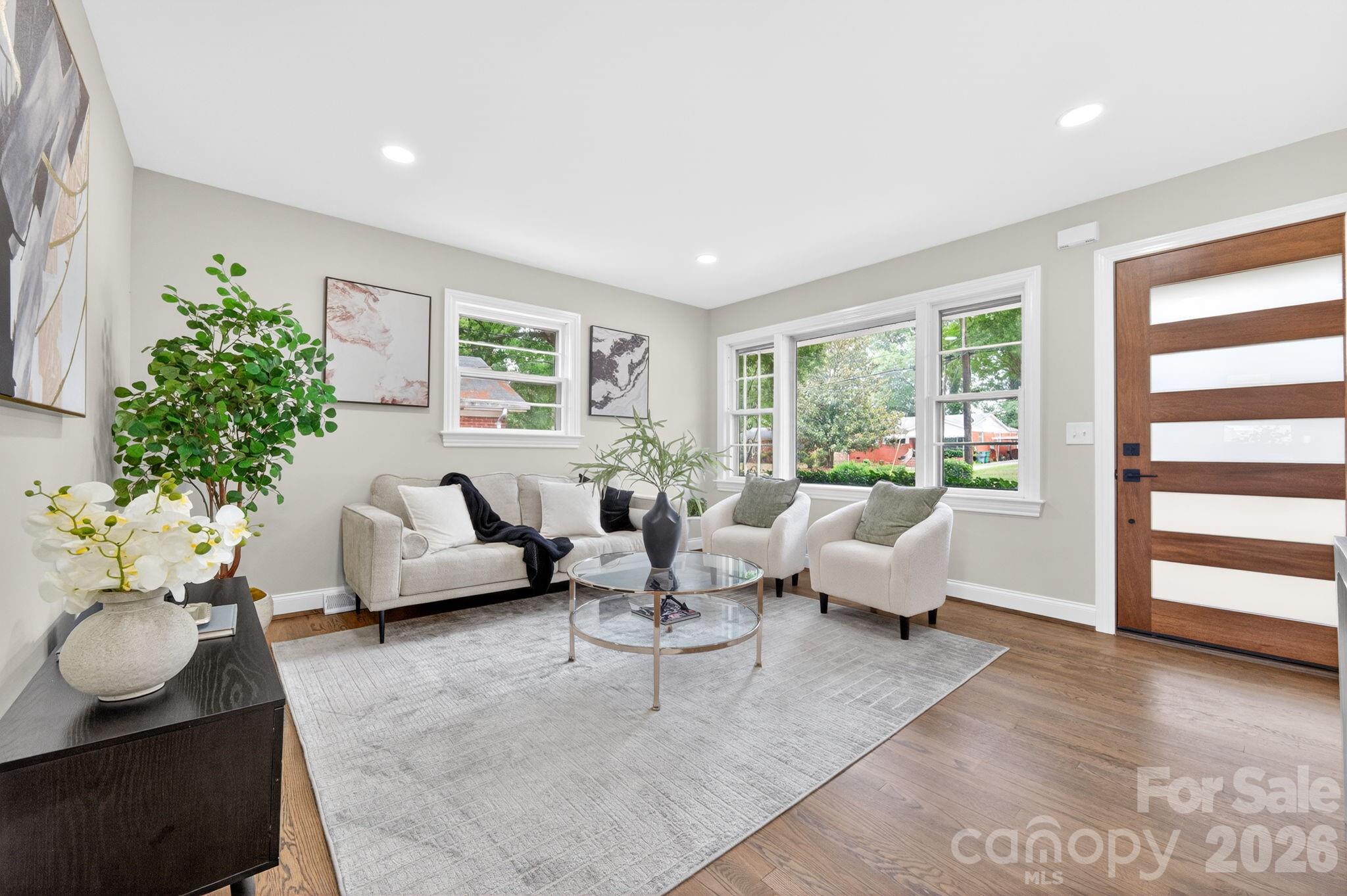 1434 Waddell Street — Charlotte