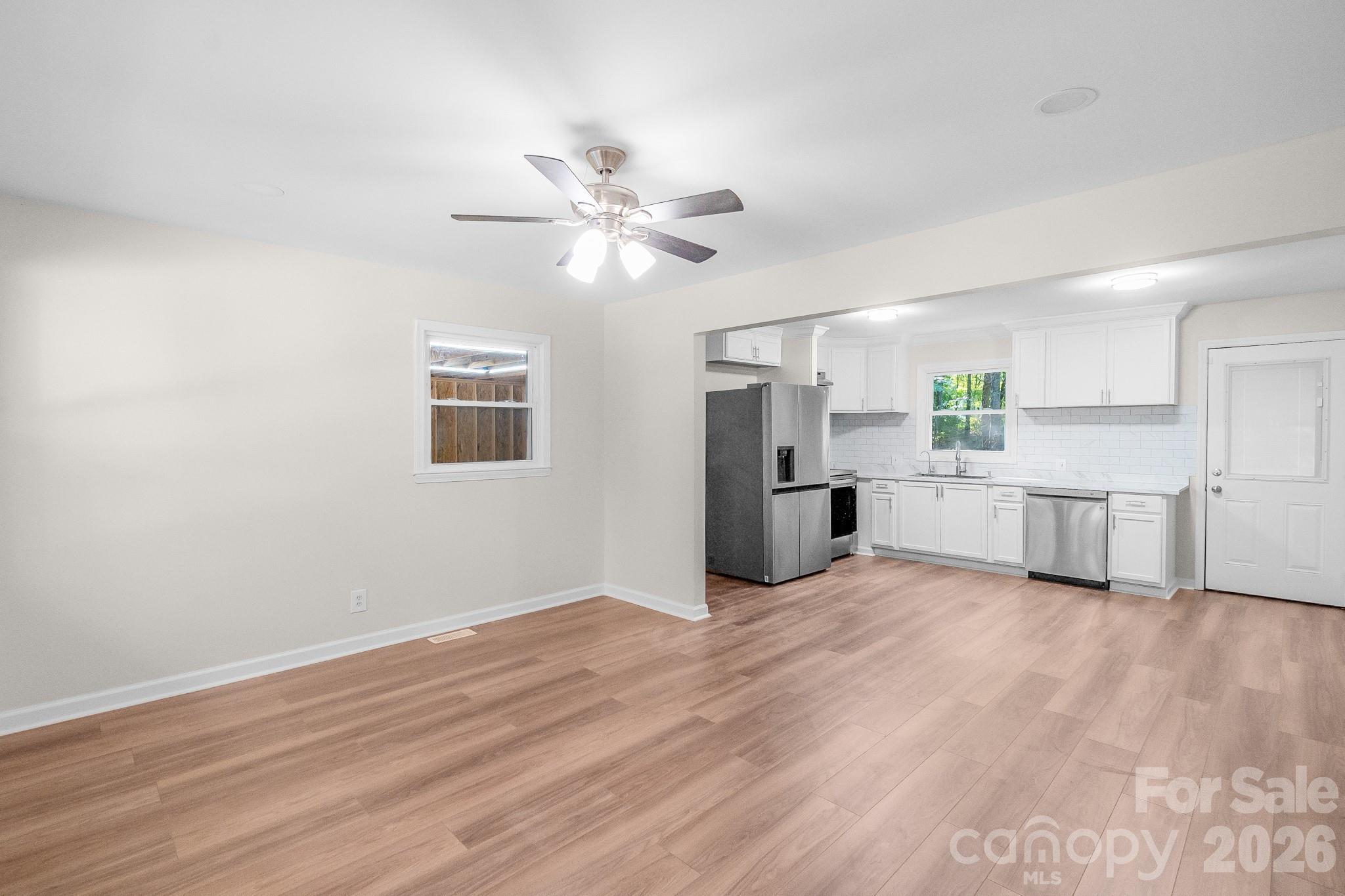2177 Thornwell Road — Lancaster