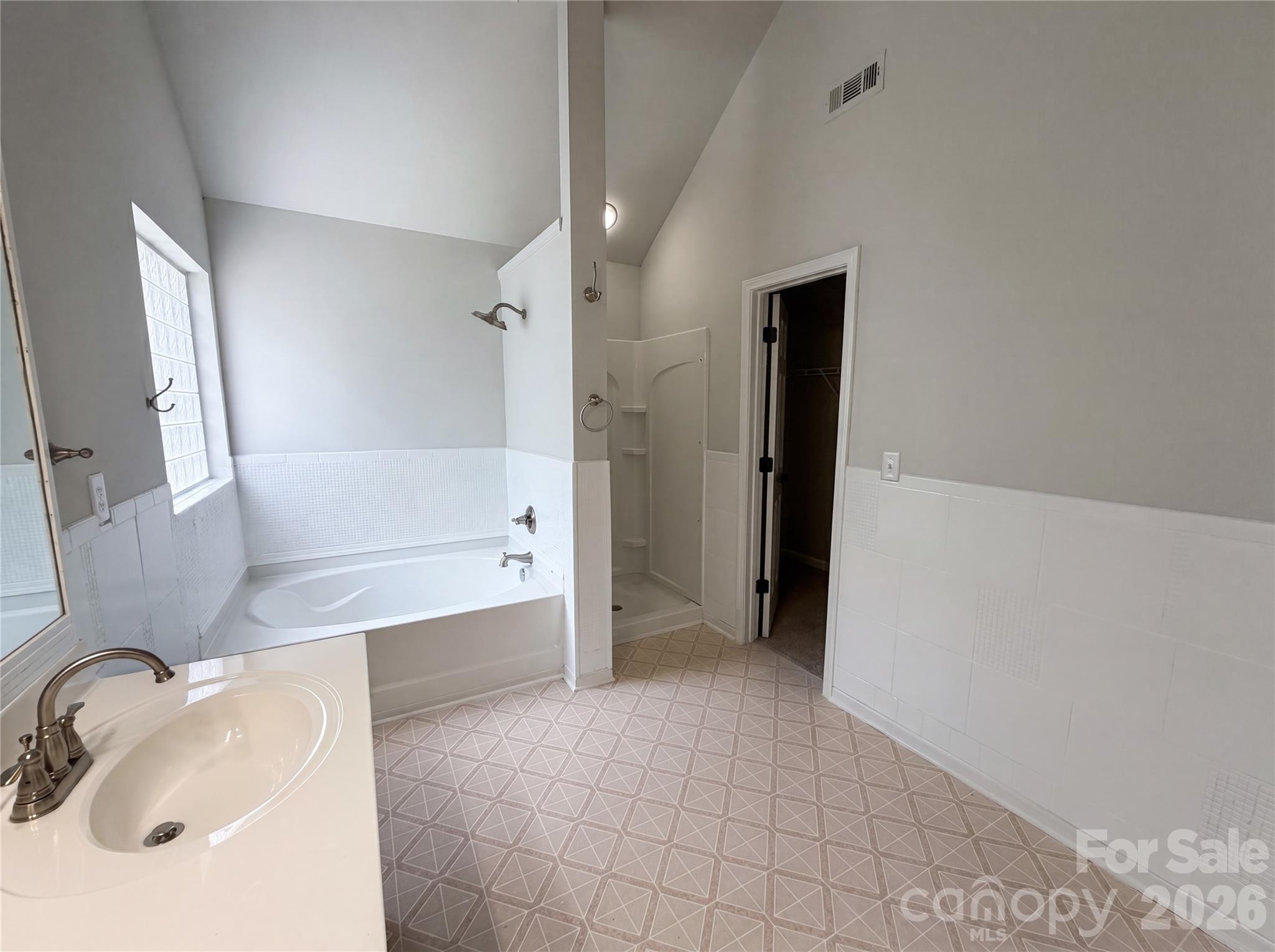 4024 Fifendrum Lane — Charlotte