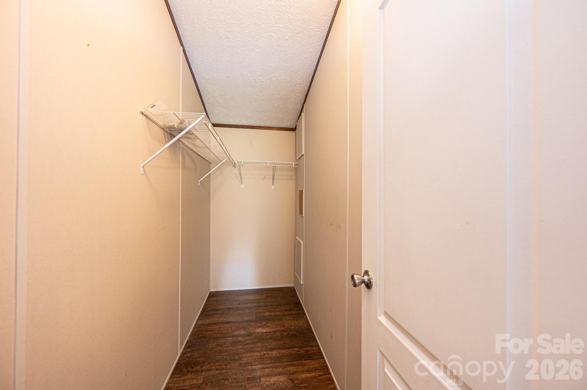4510 Mount Hebron Avenue — Connelly Springs