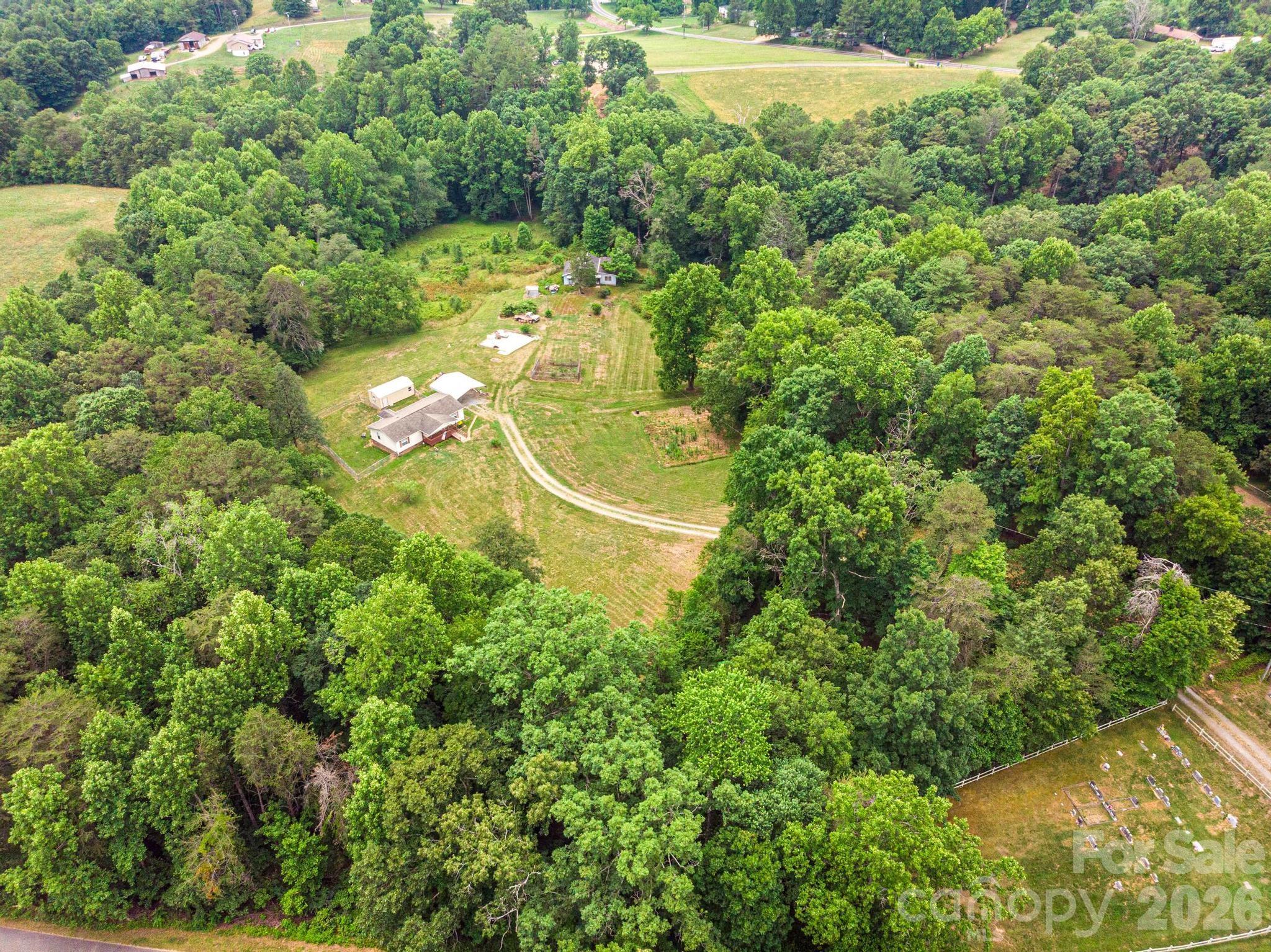 4510 Mount Hebron Avenue — Connelly Springs