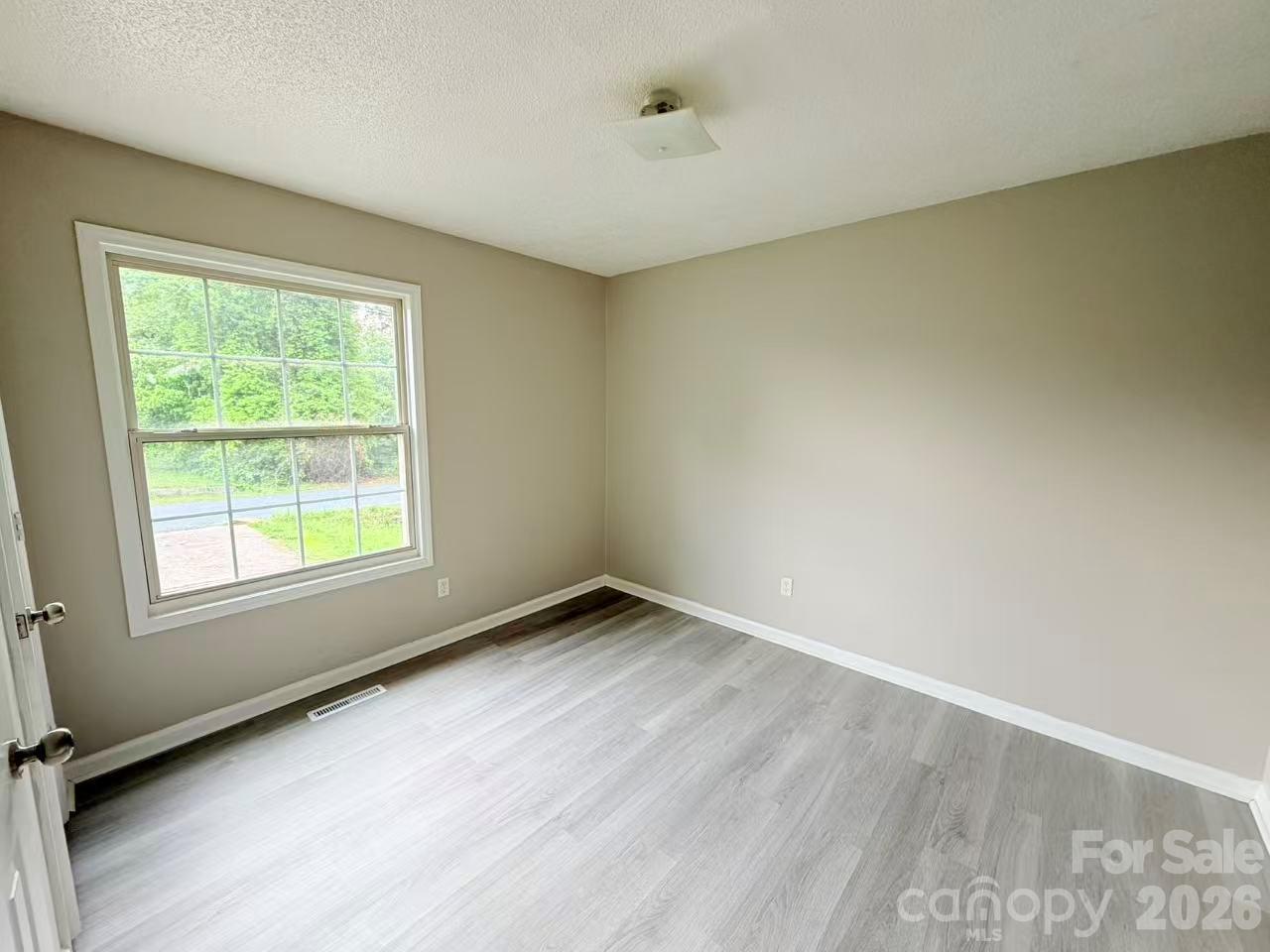 2200 Brookside Avenue — Kannapolis