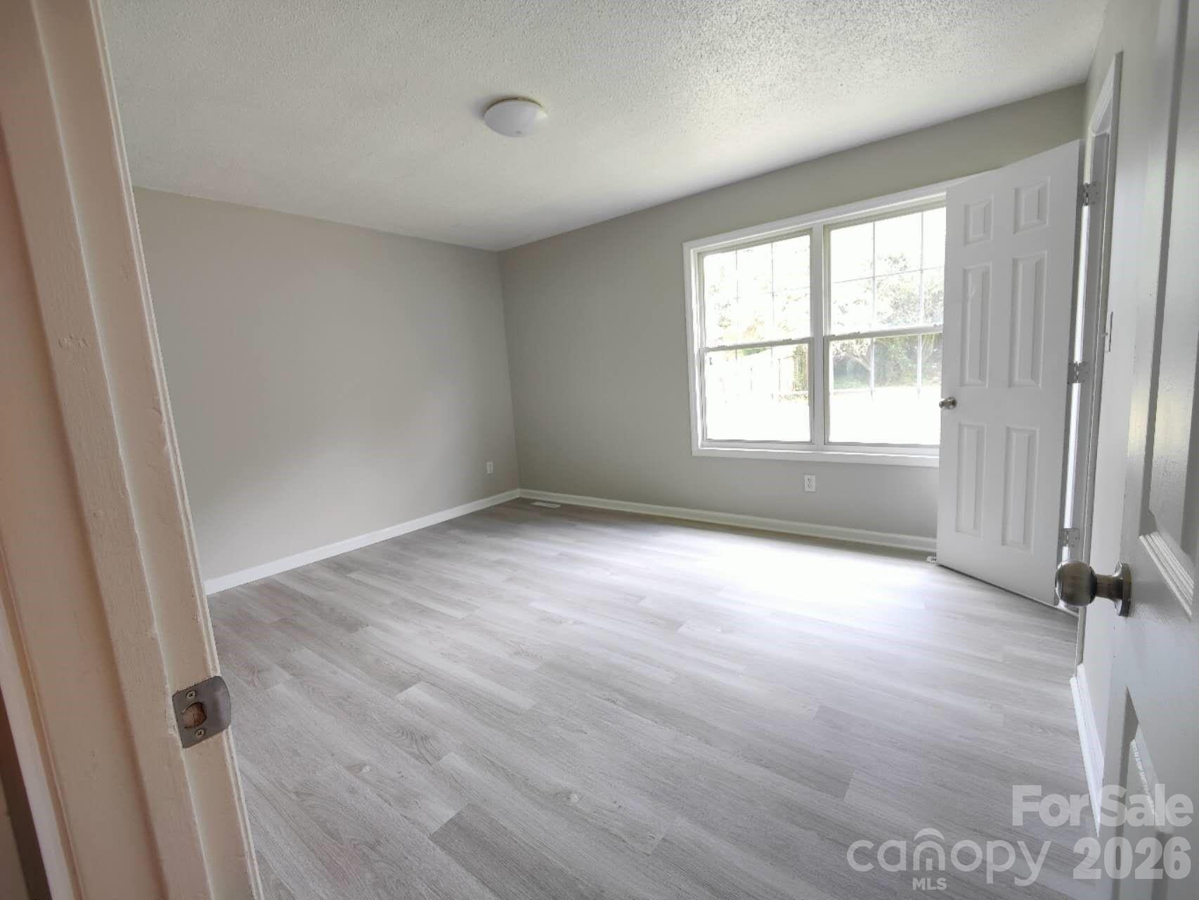 2200 Brookside Avenue — Kannapolis