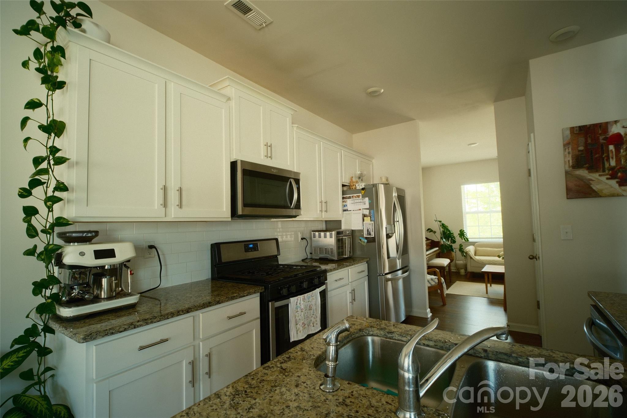 8022 Rowling Drive — Charlotte