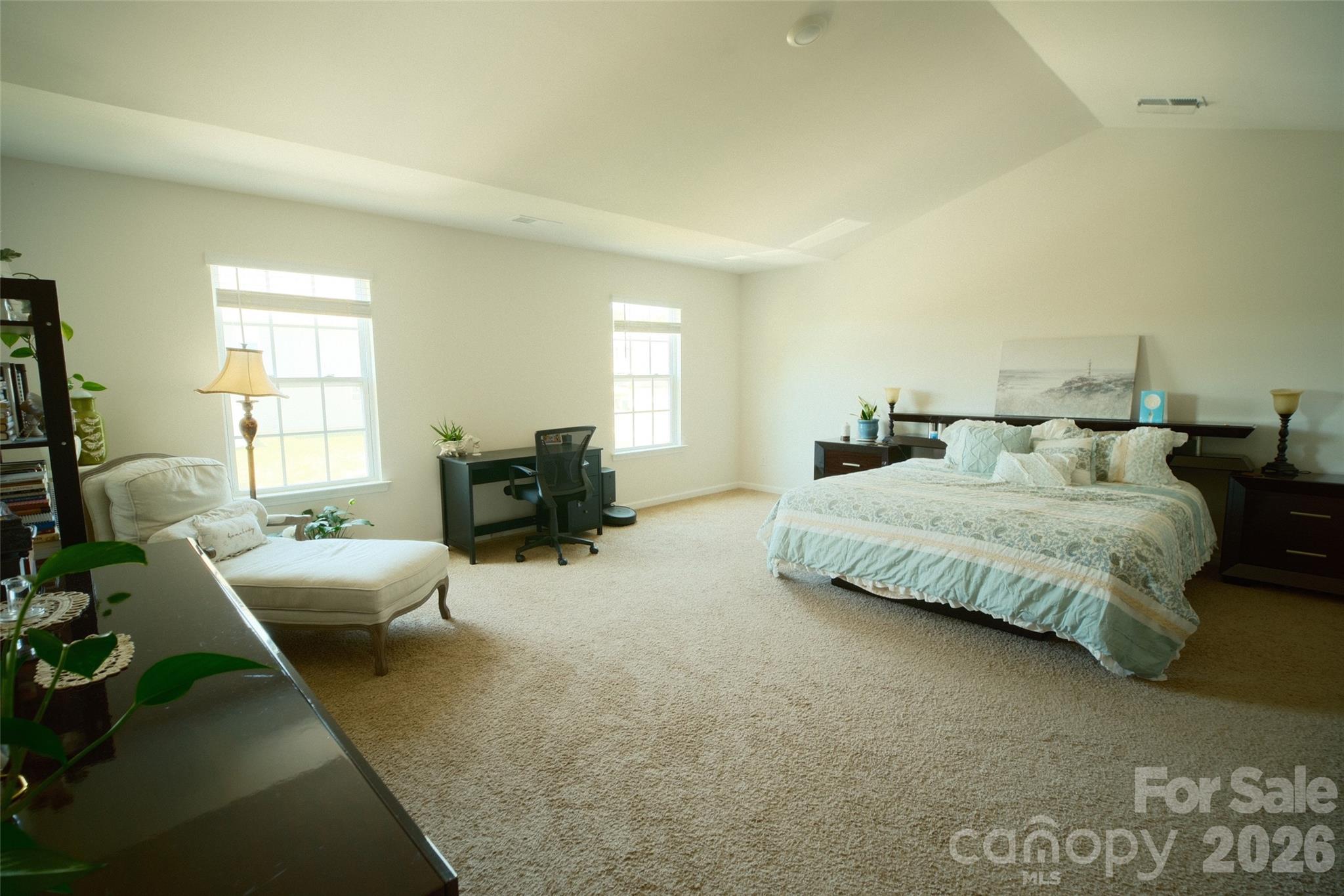 8022 Rowling Drive — Charlotte