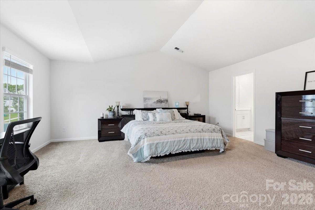 8022 Rowling Drive — Charlotte
