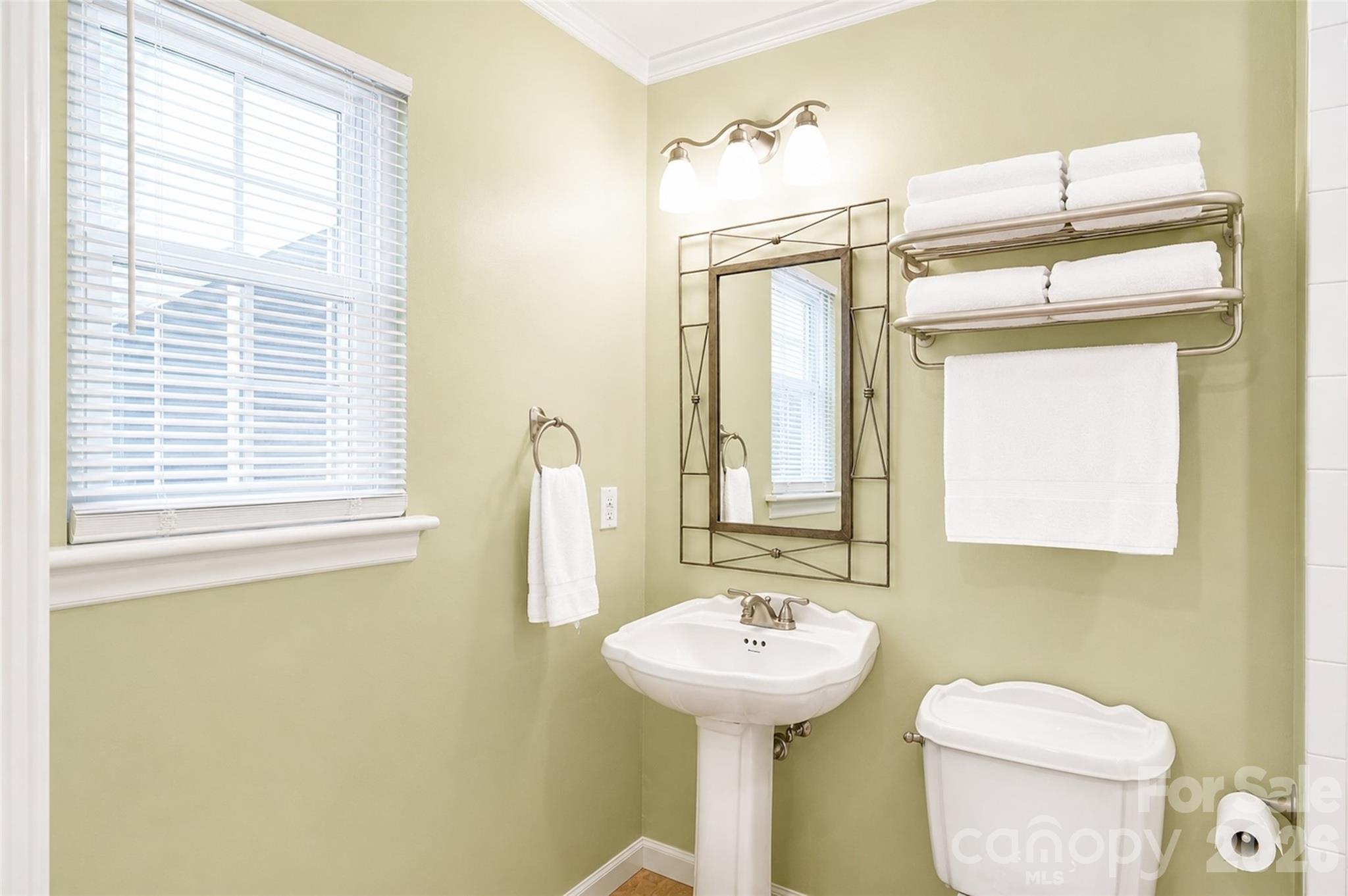 7904 Saddleview Court — Charlotte