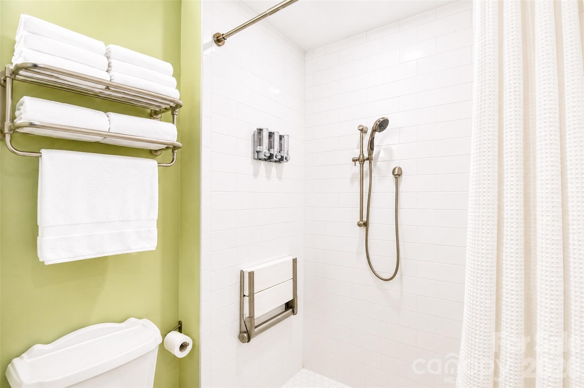 7904 Saddleview Court — Charlotte