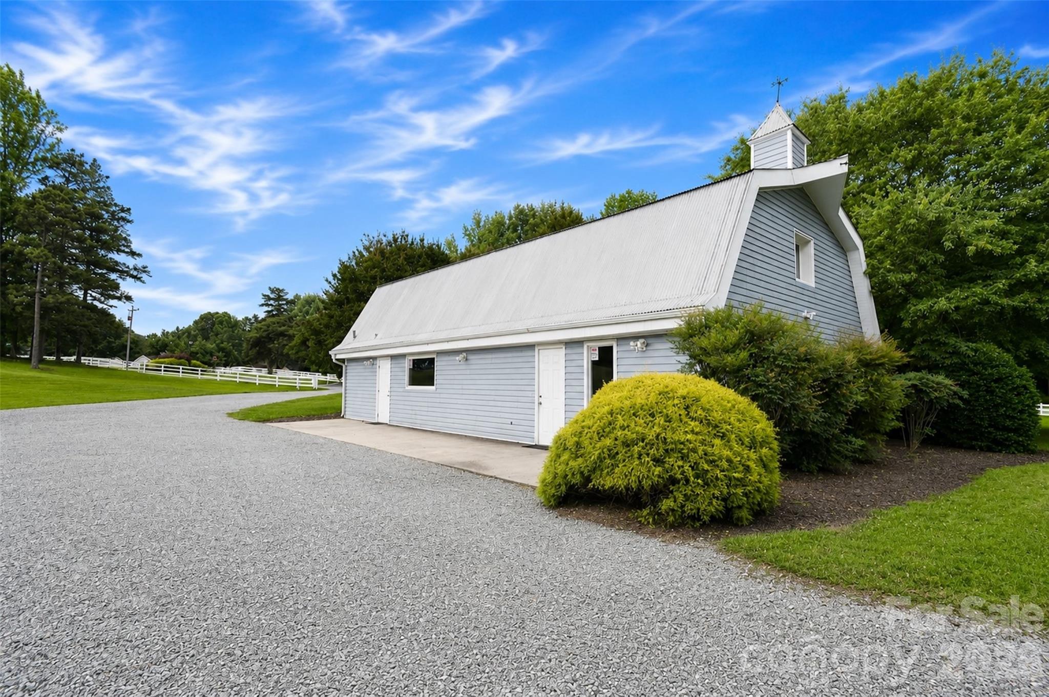 7904 Saddleview Court — Charlotte