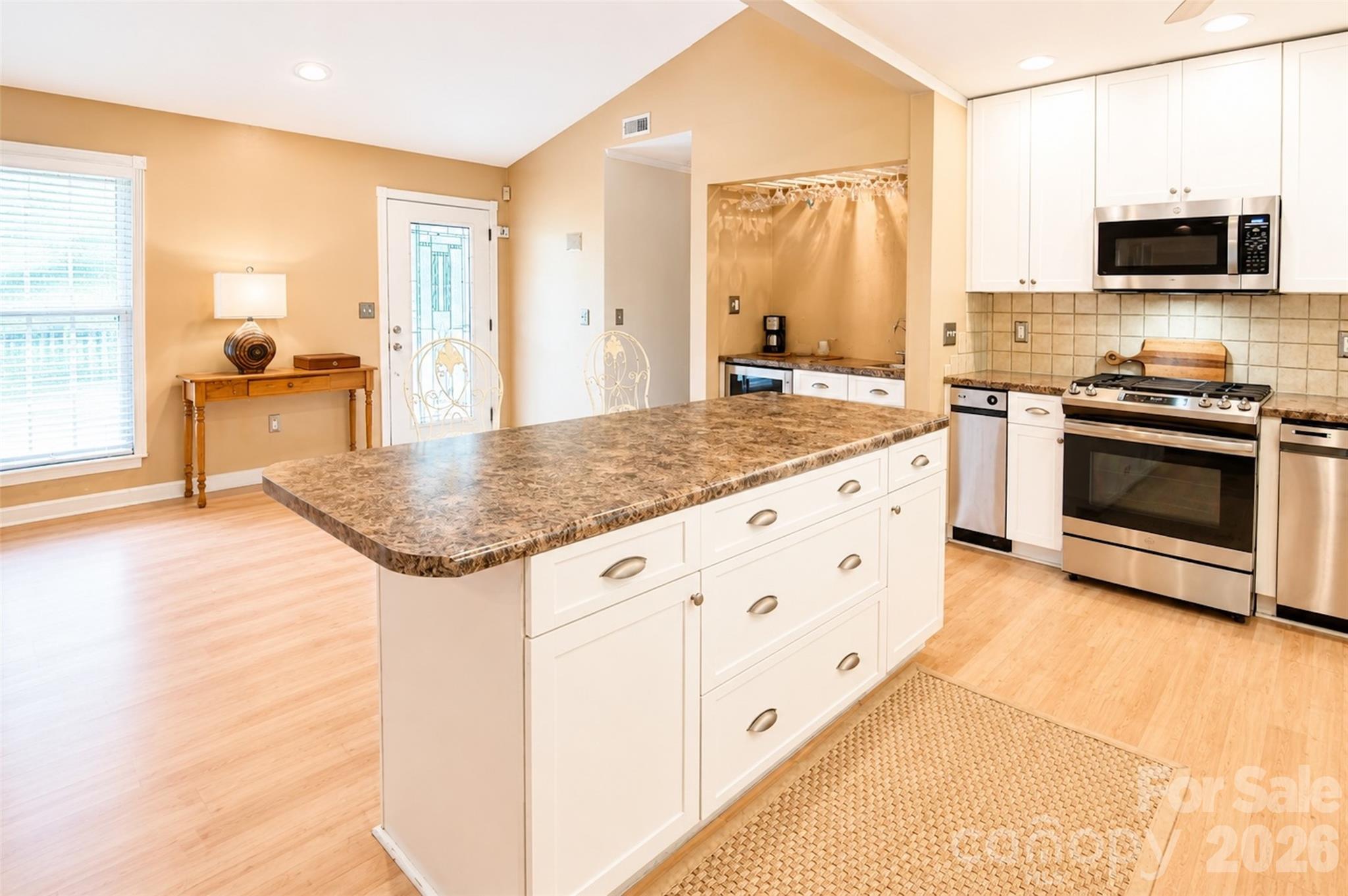 7904 Saddleview Court — Charlotte