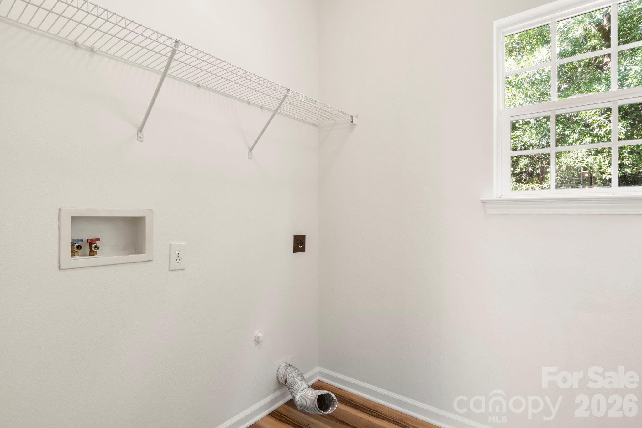 12519 Wandering Brook Drive — Charlotte
