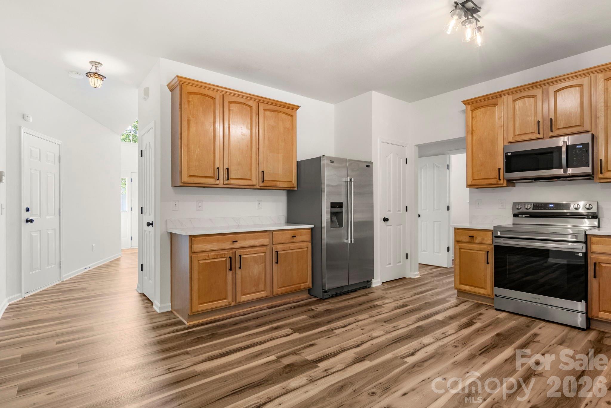 12519 Wandering Brook Drive — Charlotte