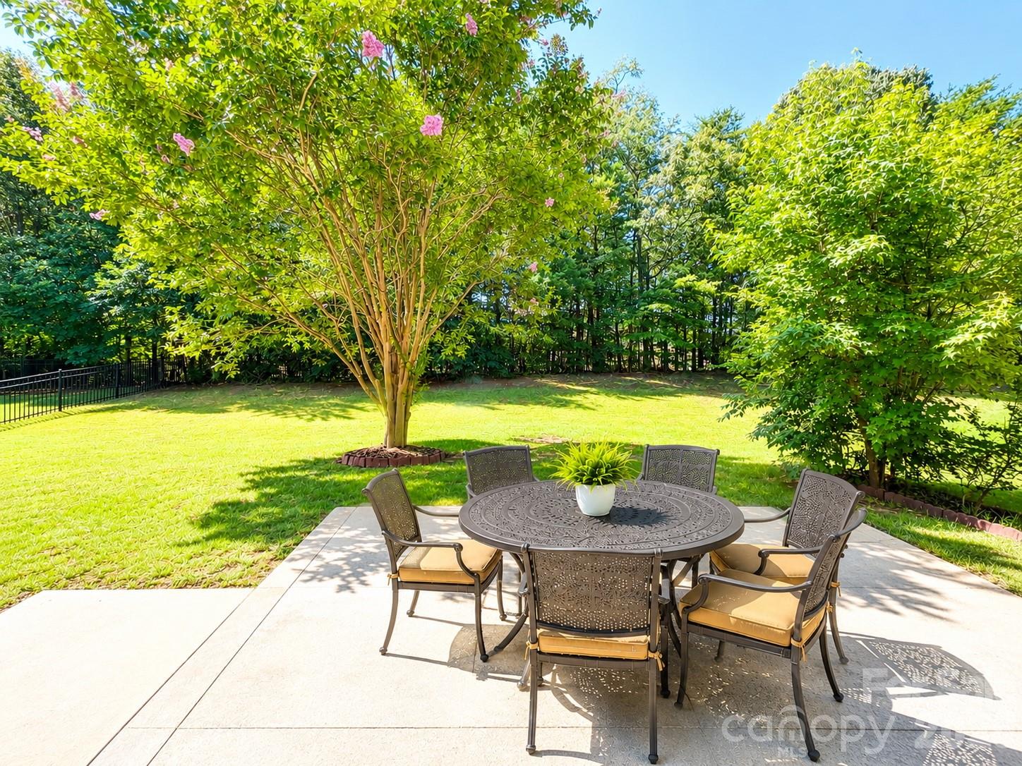 4857 Annelise Drive — Harrisburg