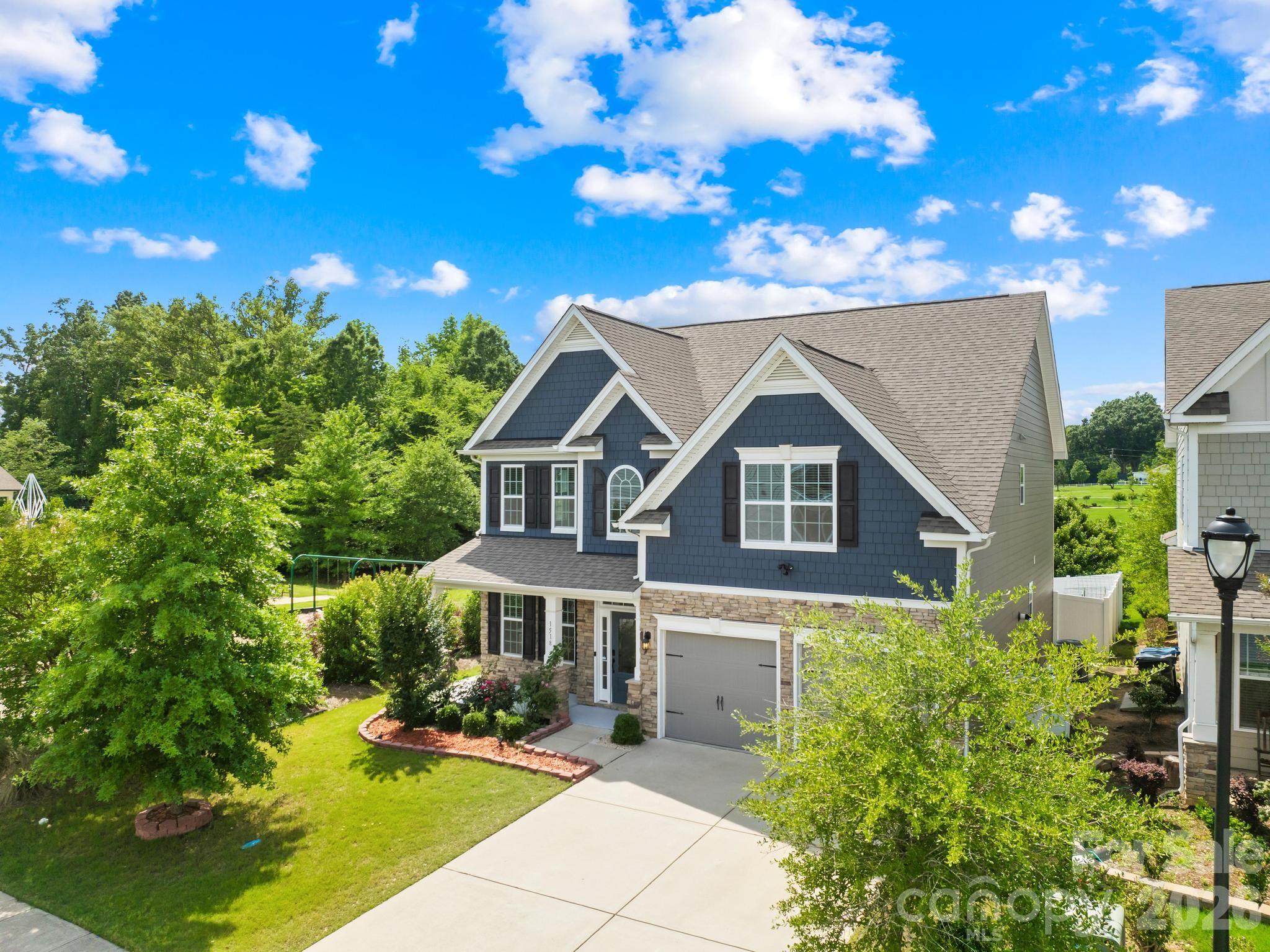 1518 Fieldwood Drive — Fort Mill
