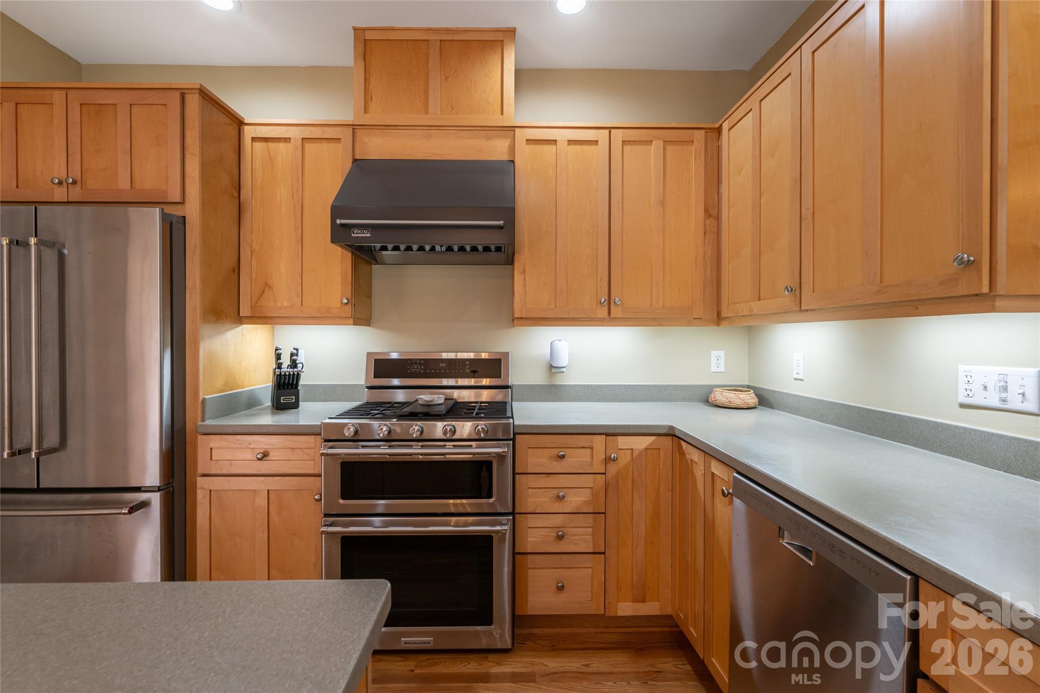 1328 Heathbrook Circle — Asheville
