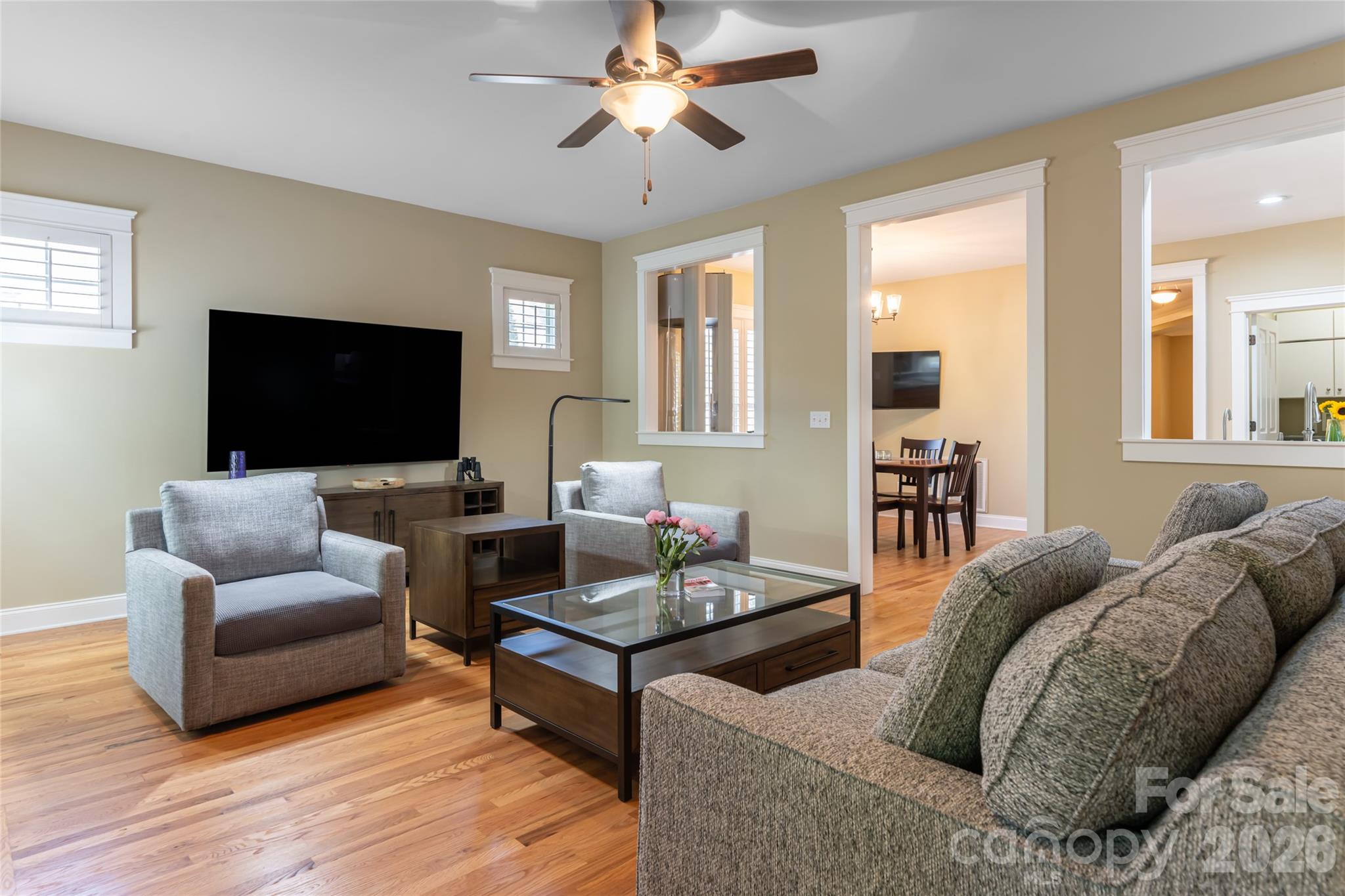 1328 Heathbrook Circle — Asheville