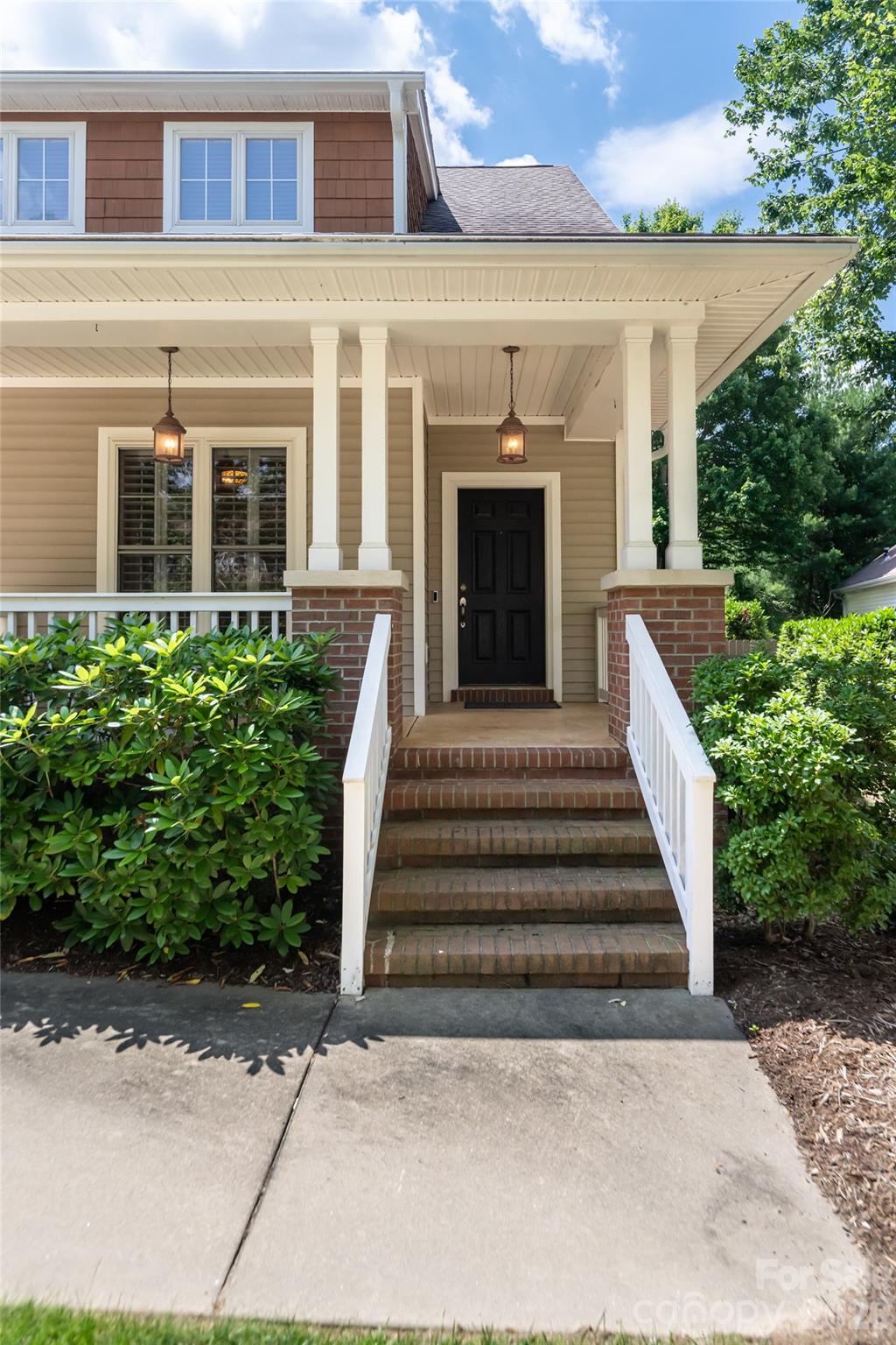 1328 Heathbrook Circle — Asheville