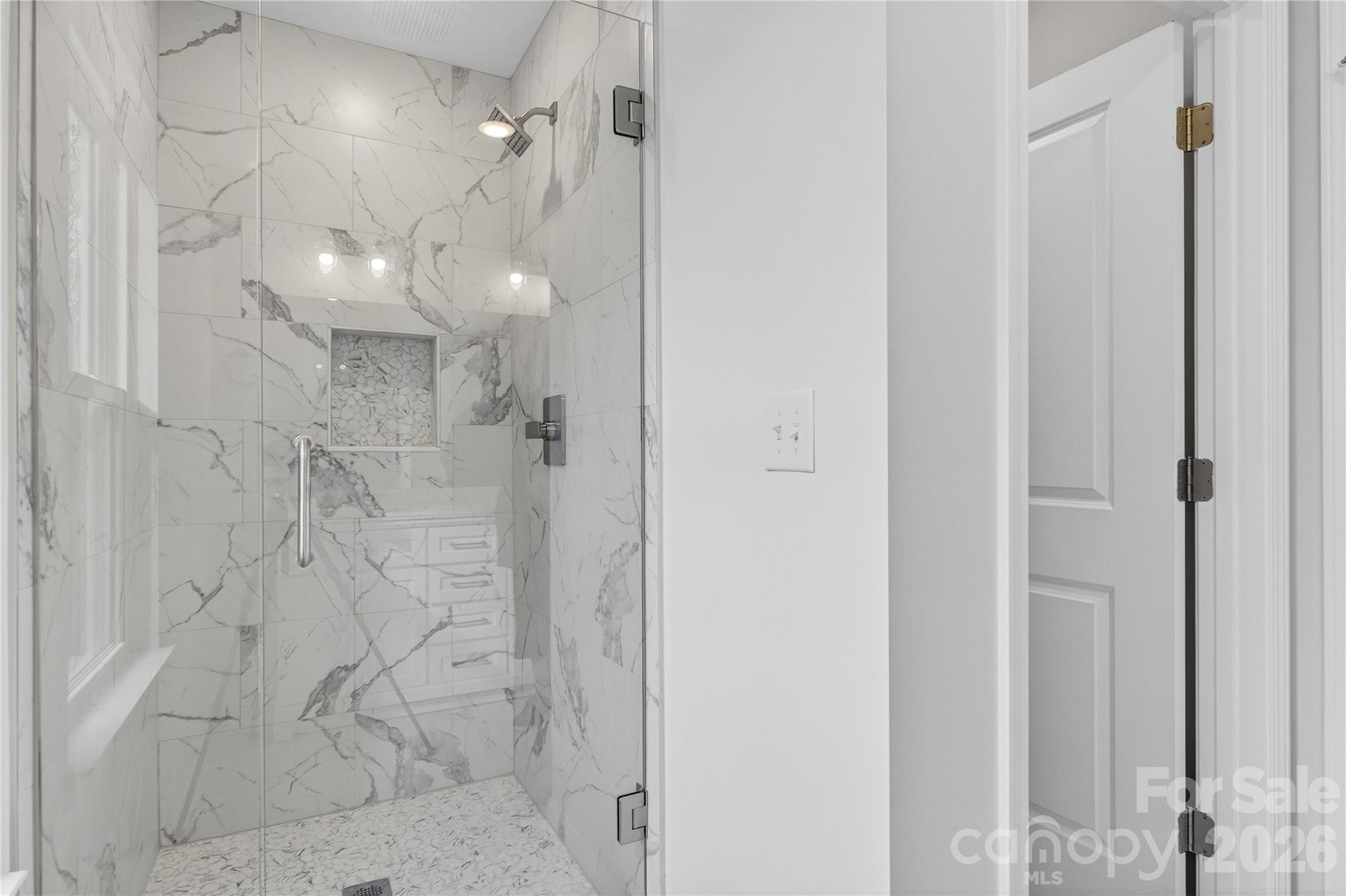 140 Meadowfall Lane — Troutman