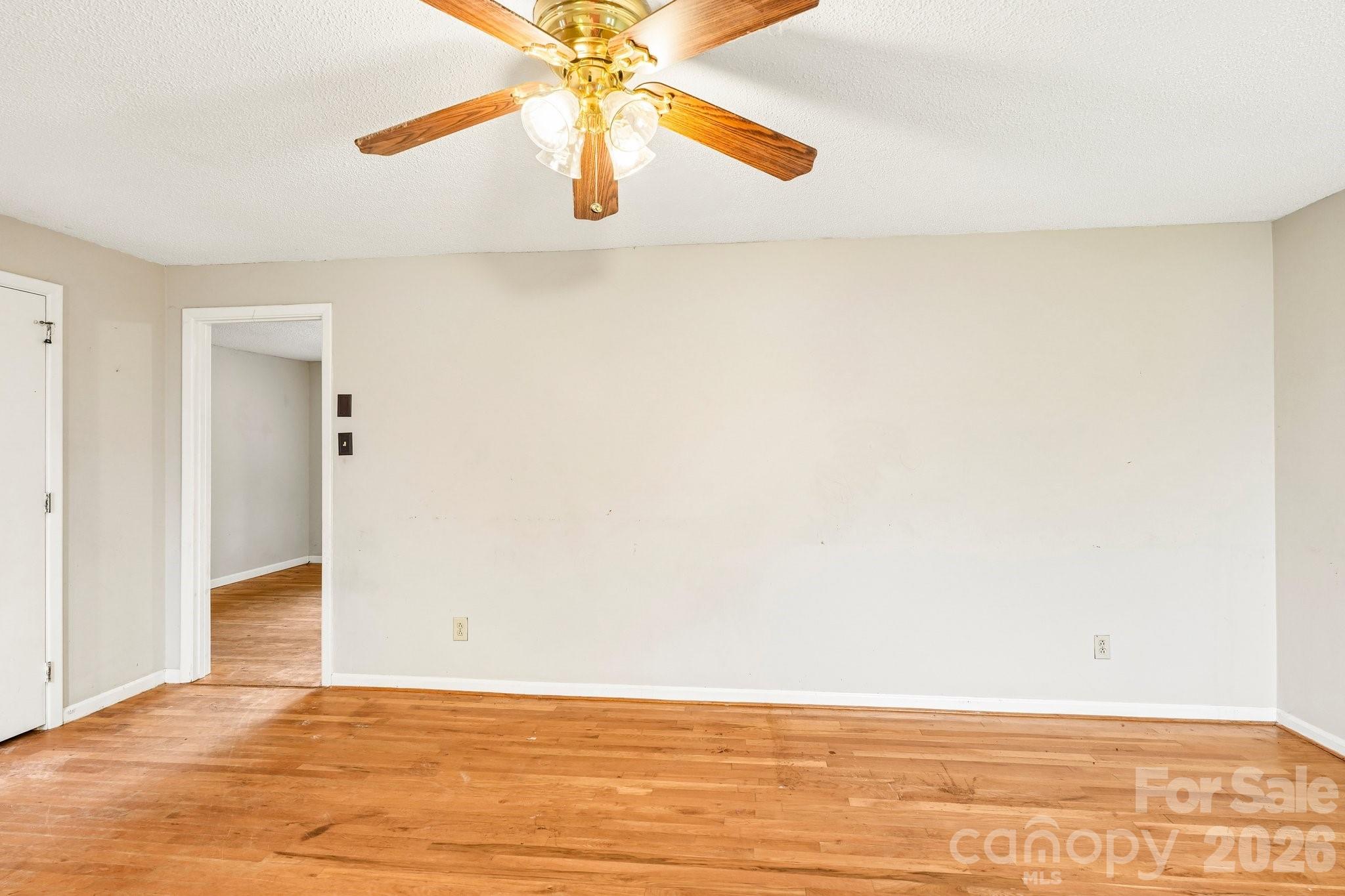 2130 23rd Street Place NE — Hickory