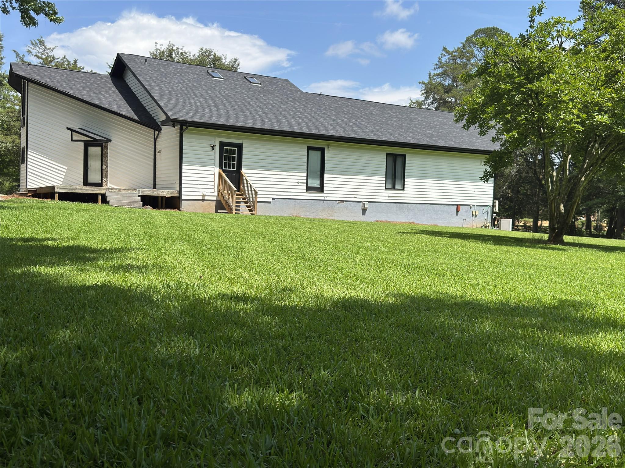 7825 Plott Road — Charlotte
