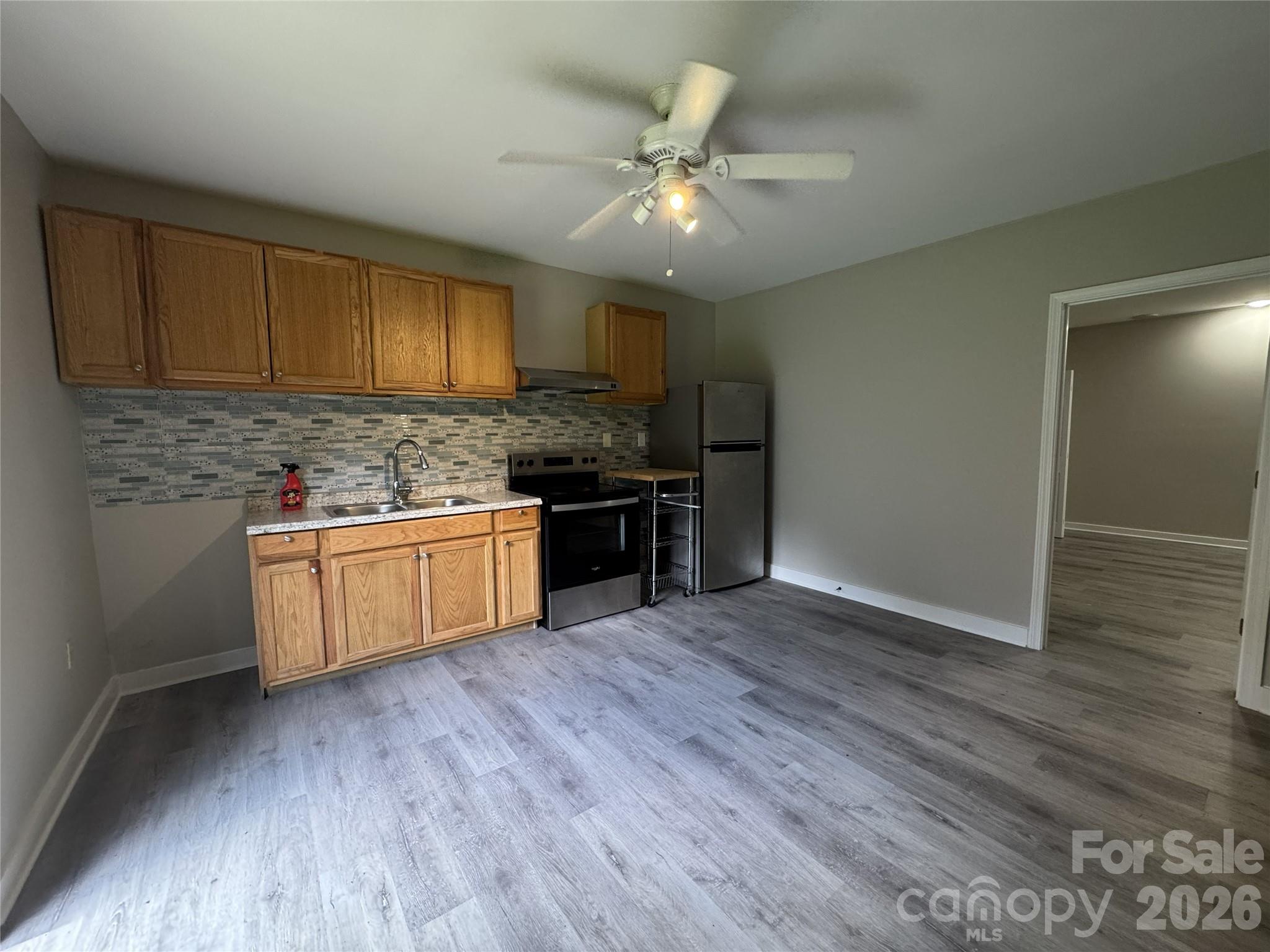 7825 Plott Road — Charlotte