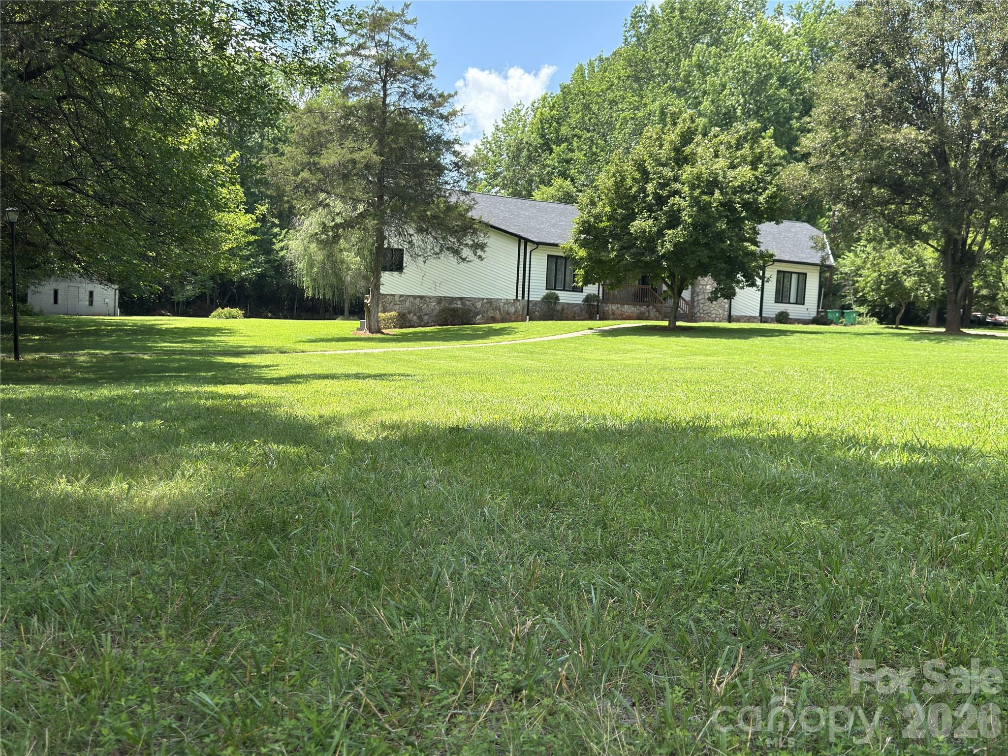 7825 Plott Road — Charlotte