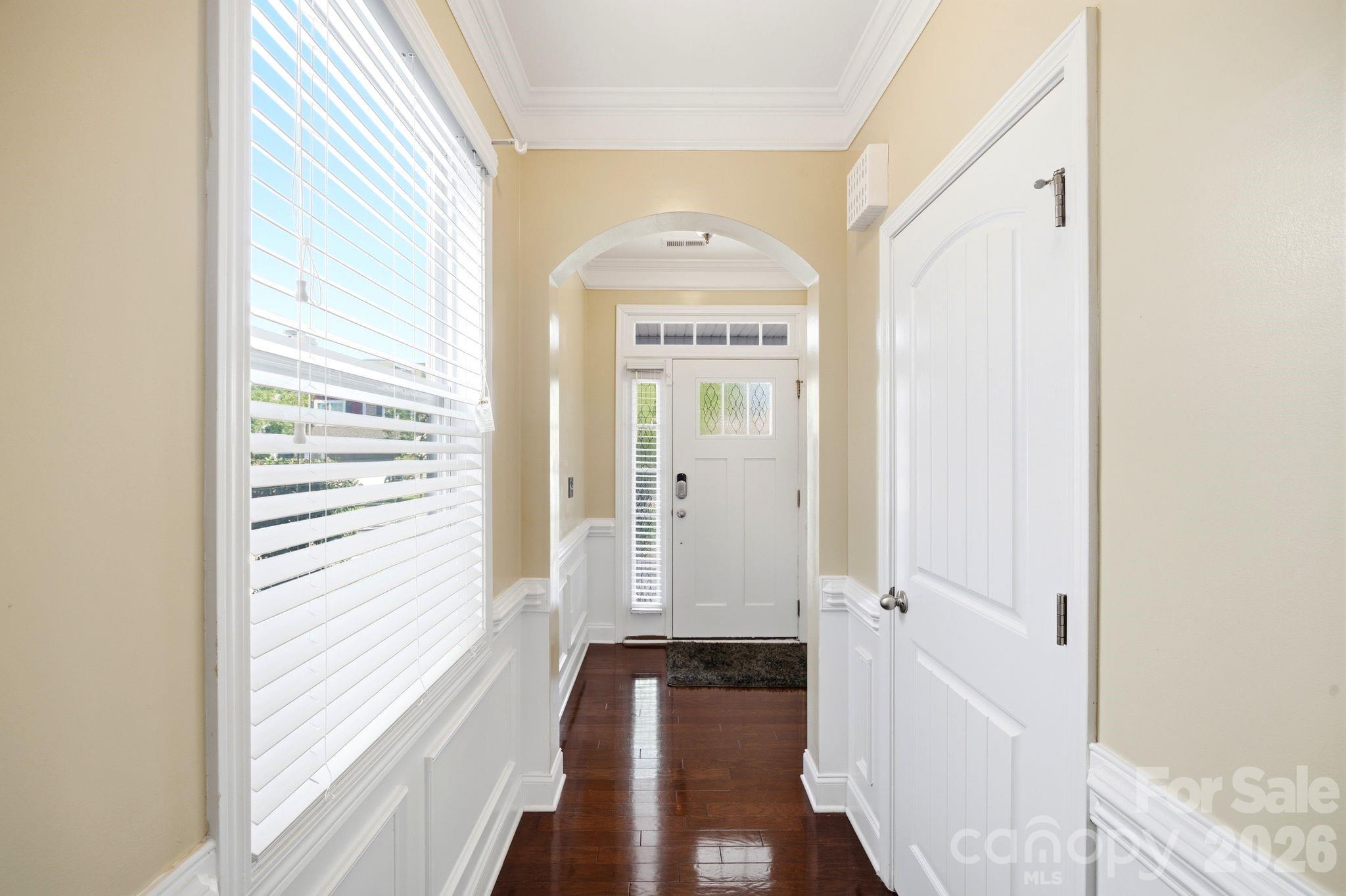 423 Knothole Lane — Charlotte